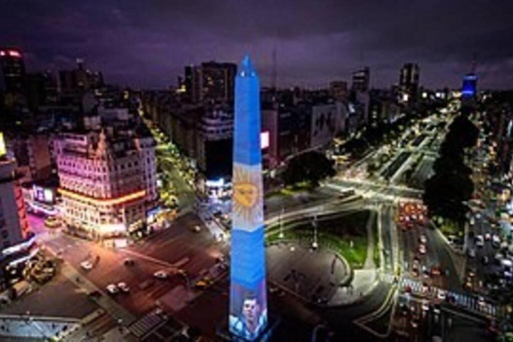 Exquisito Apartamento junto al Obelisco 1 con balcon y cochera adicional