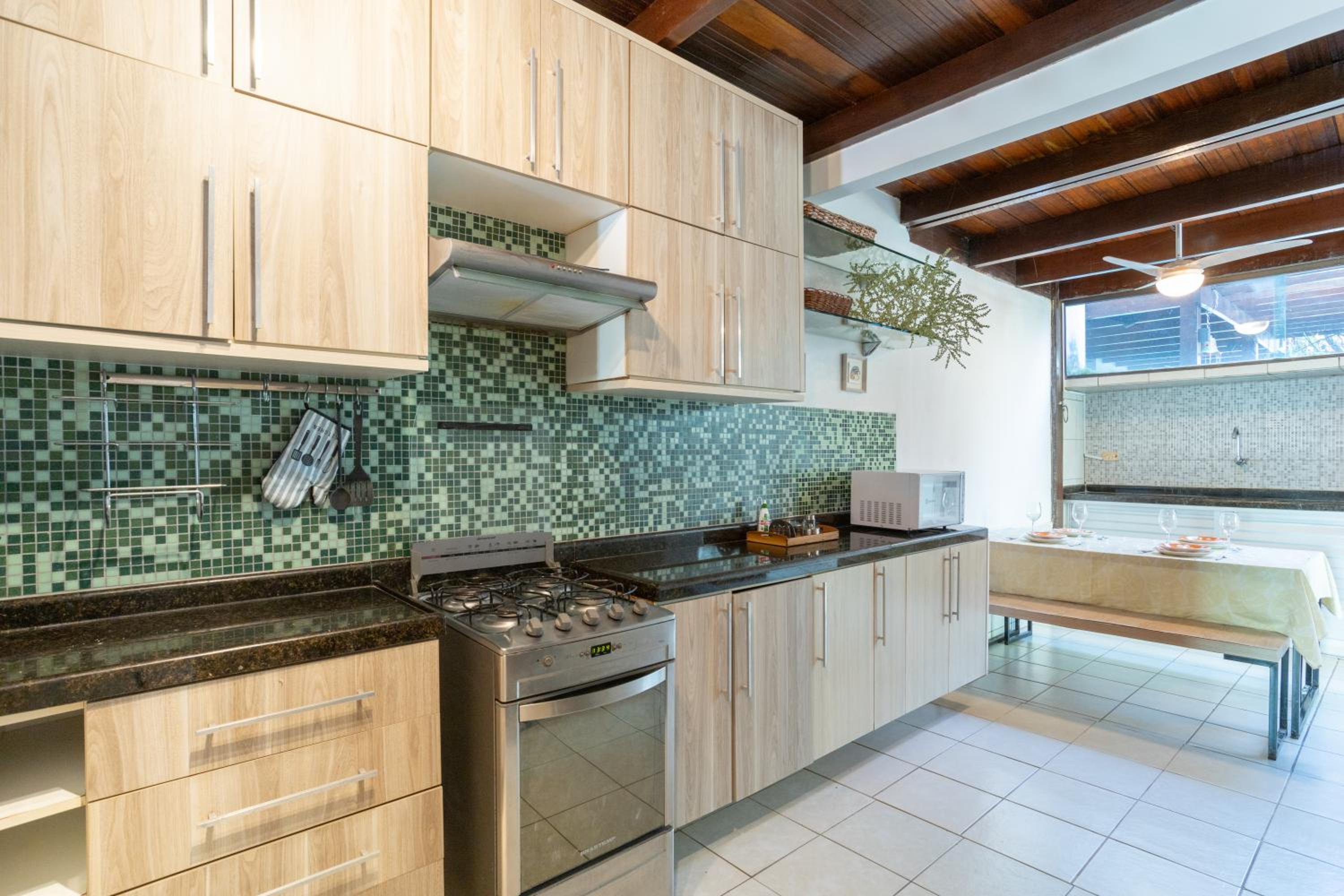 Casa Paresí completa na Praia dos Carneiros