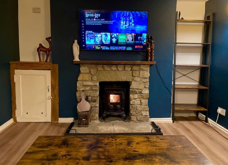 Rustic 18th century stone cottage with fireplace and parking view 4