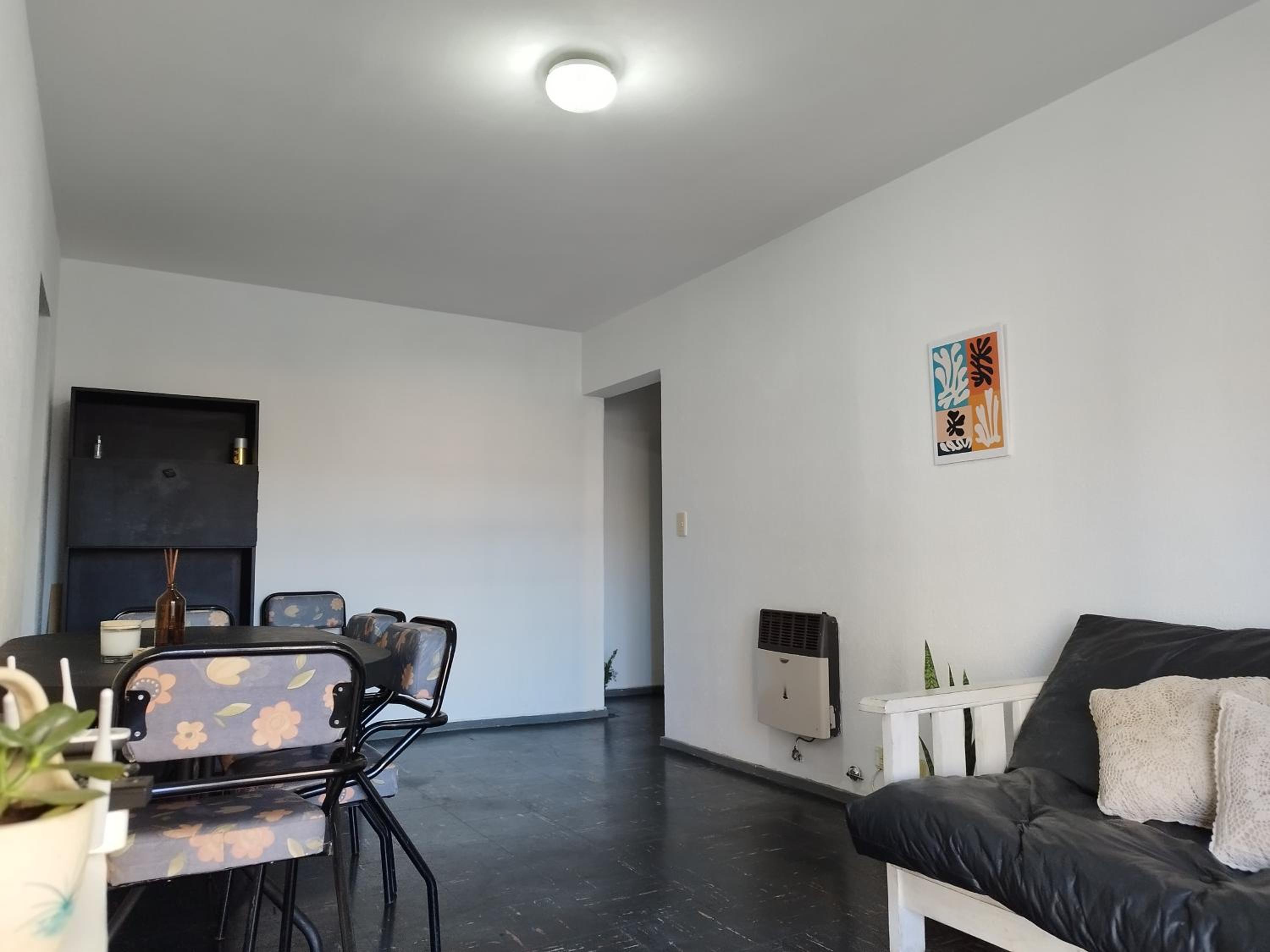 Depto Casita Che, centrico a mts del Paraná