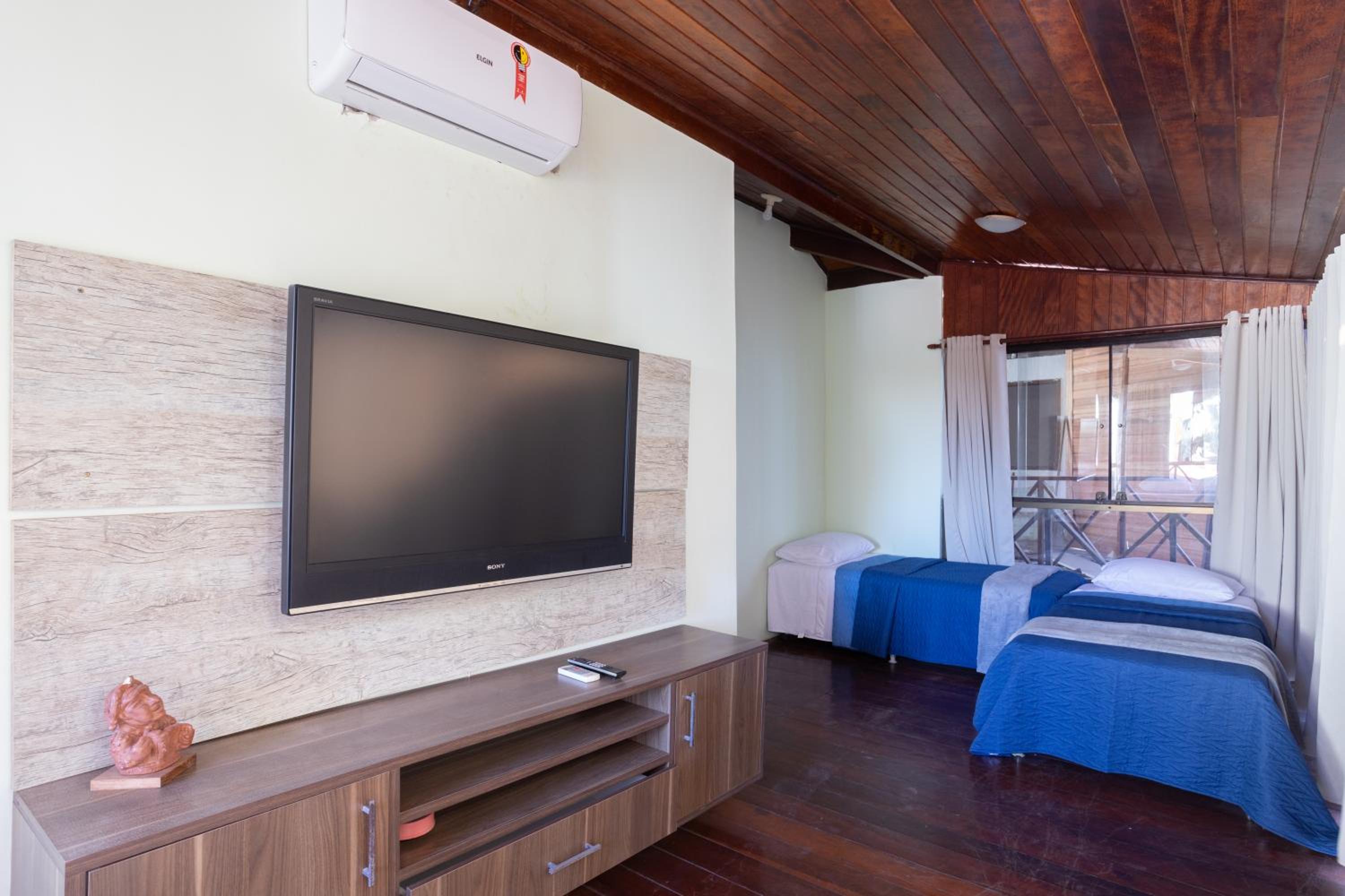 Casa Paresí completa na Praia dos Carneiros