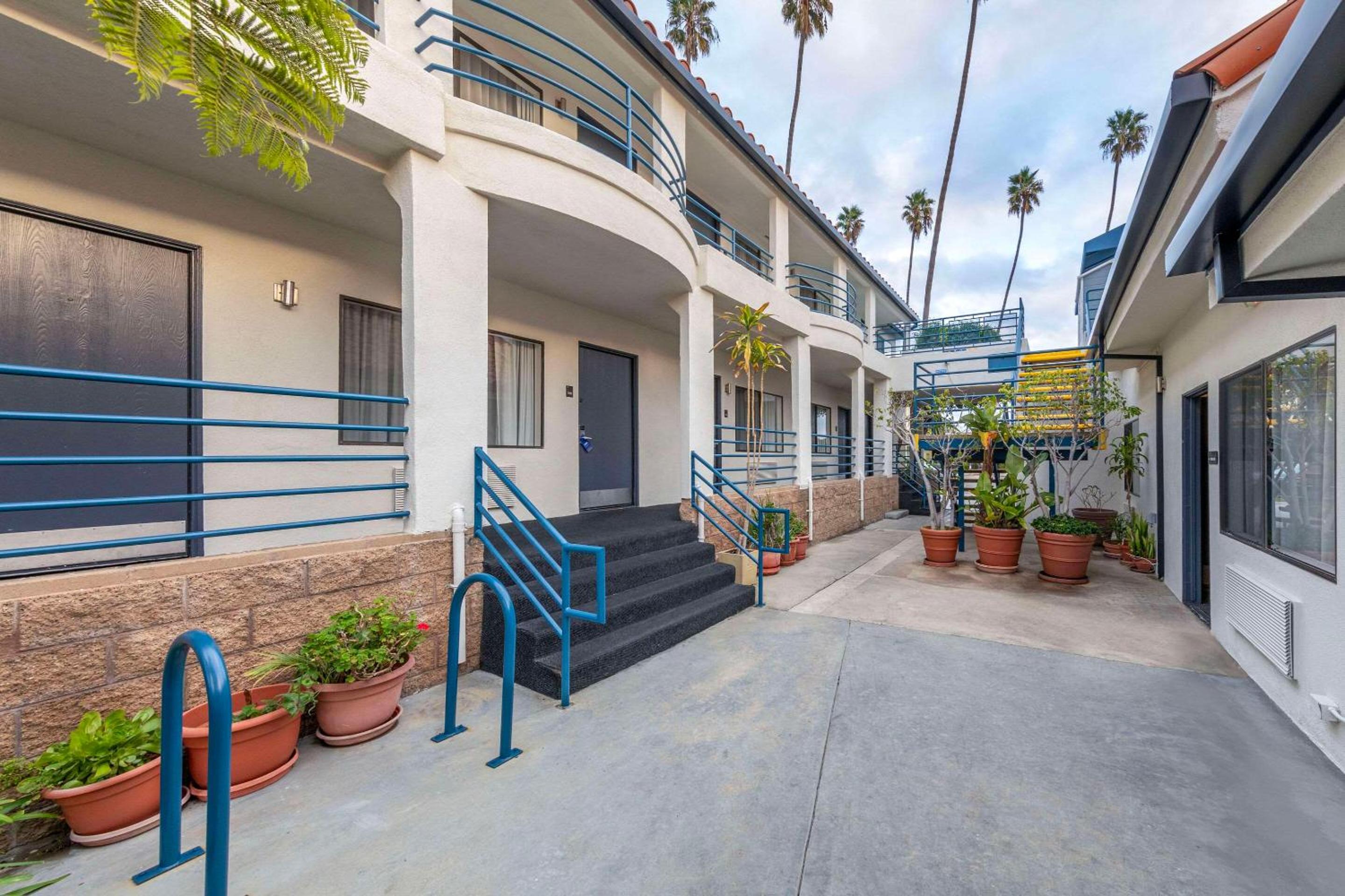 Comfort Inn Santa Monica - West Los Angeles