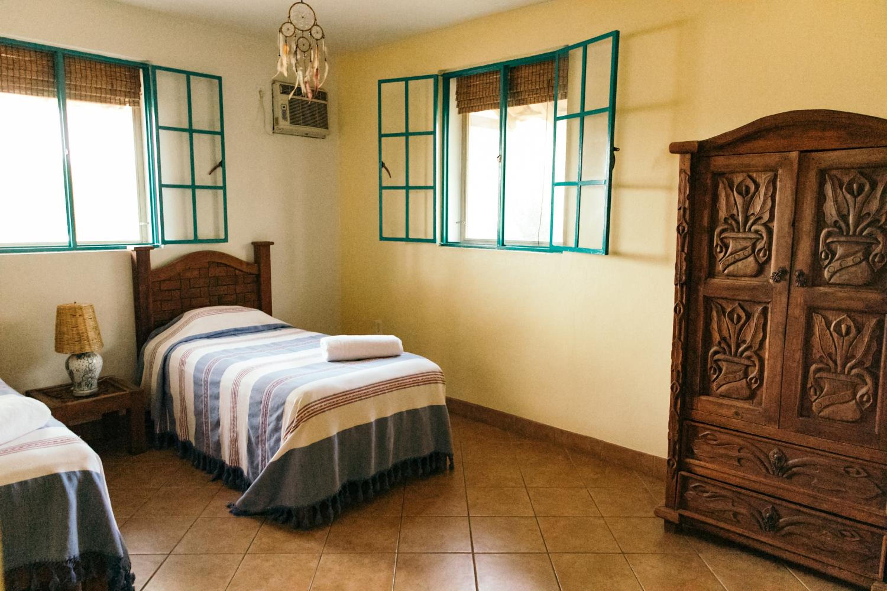 Bombon Guesthouse