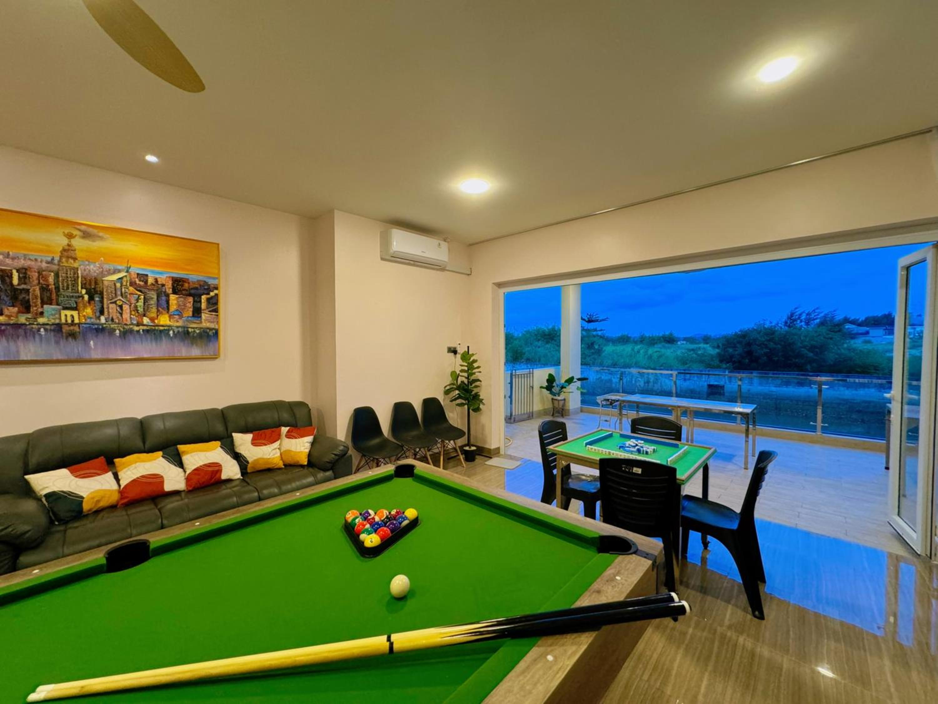 activities & amenities