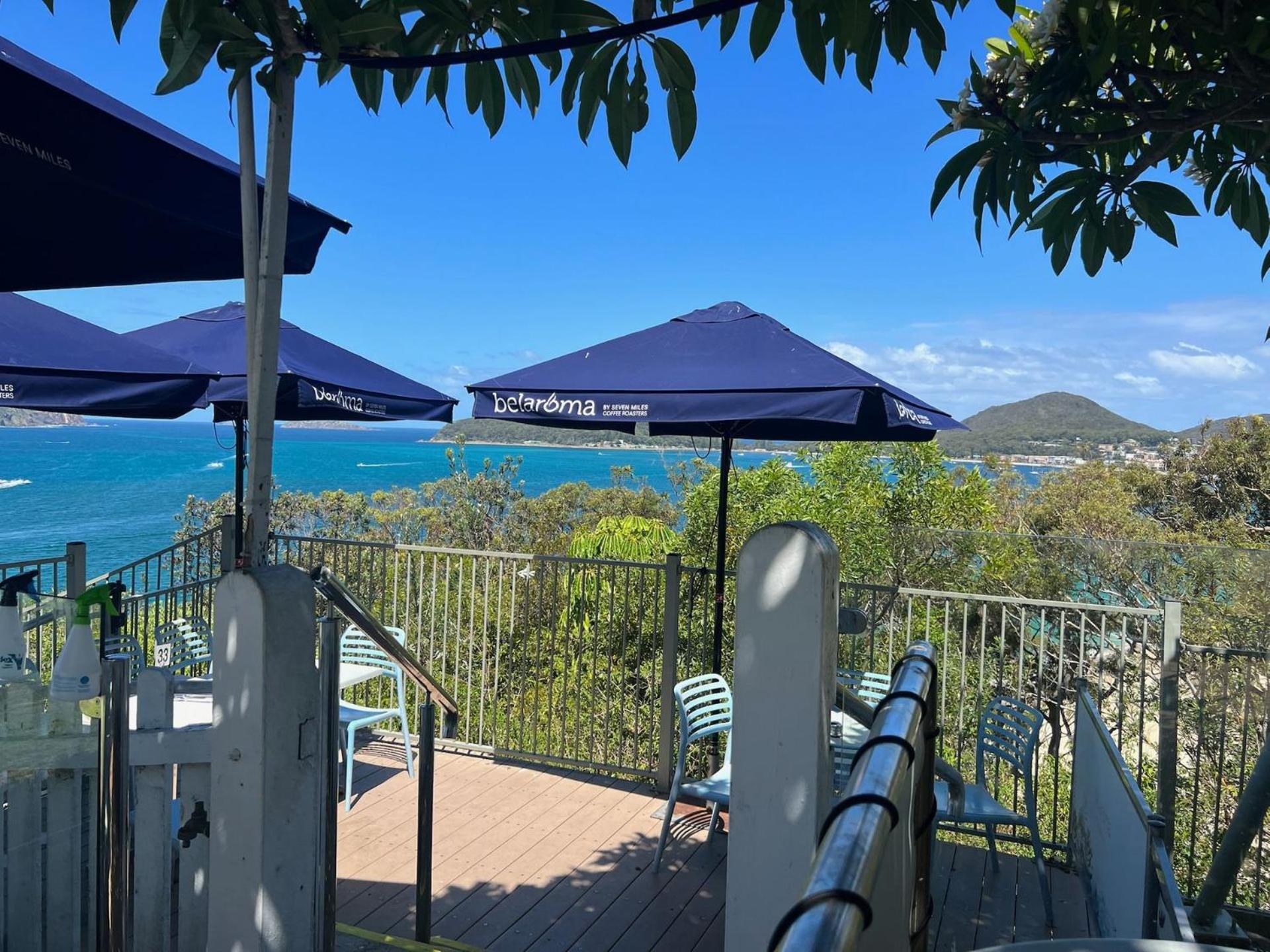 Bella Vista Unit 3 19 Shoal Bay Road