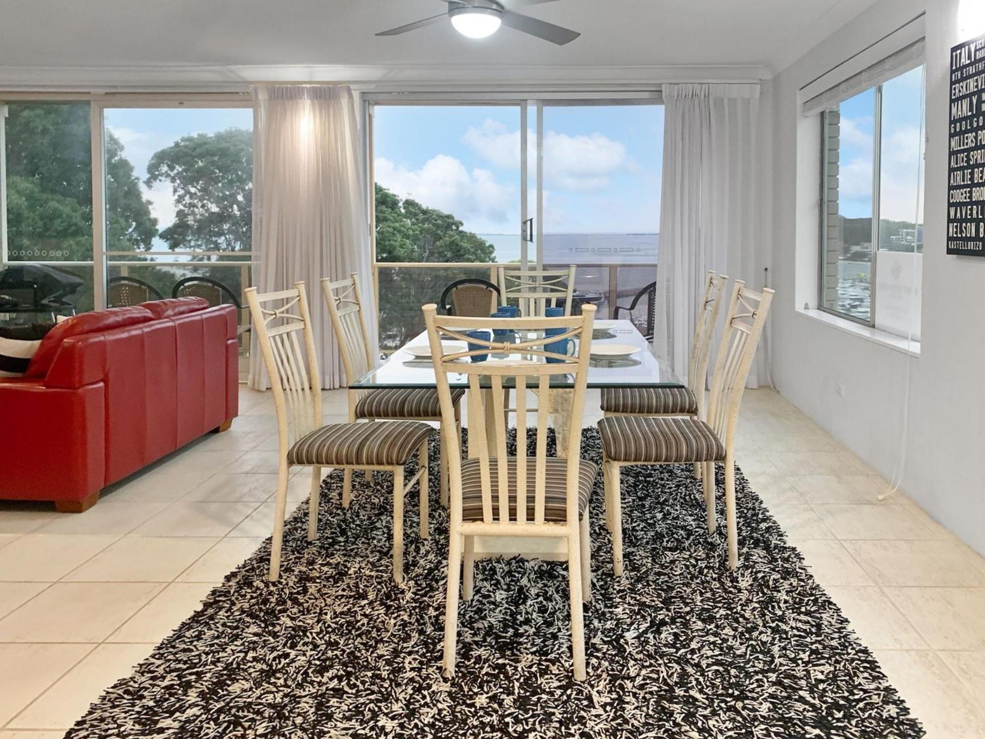 Laman Lodge Unit 5 15 Laman Street
