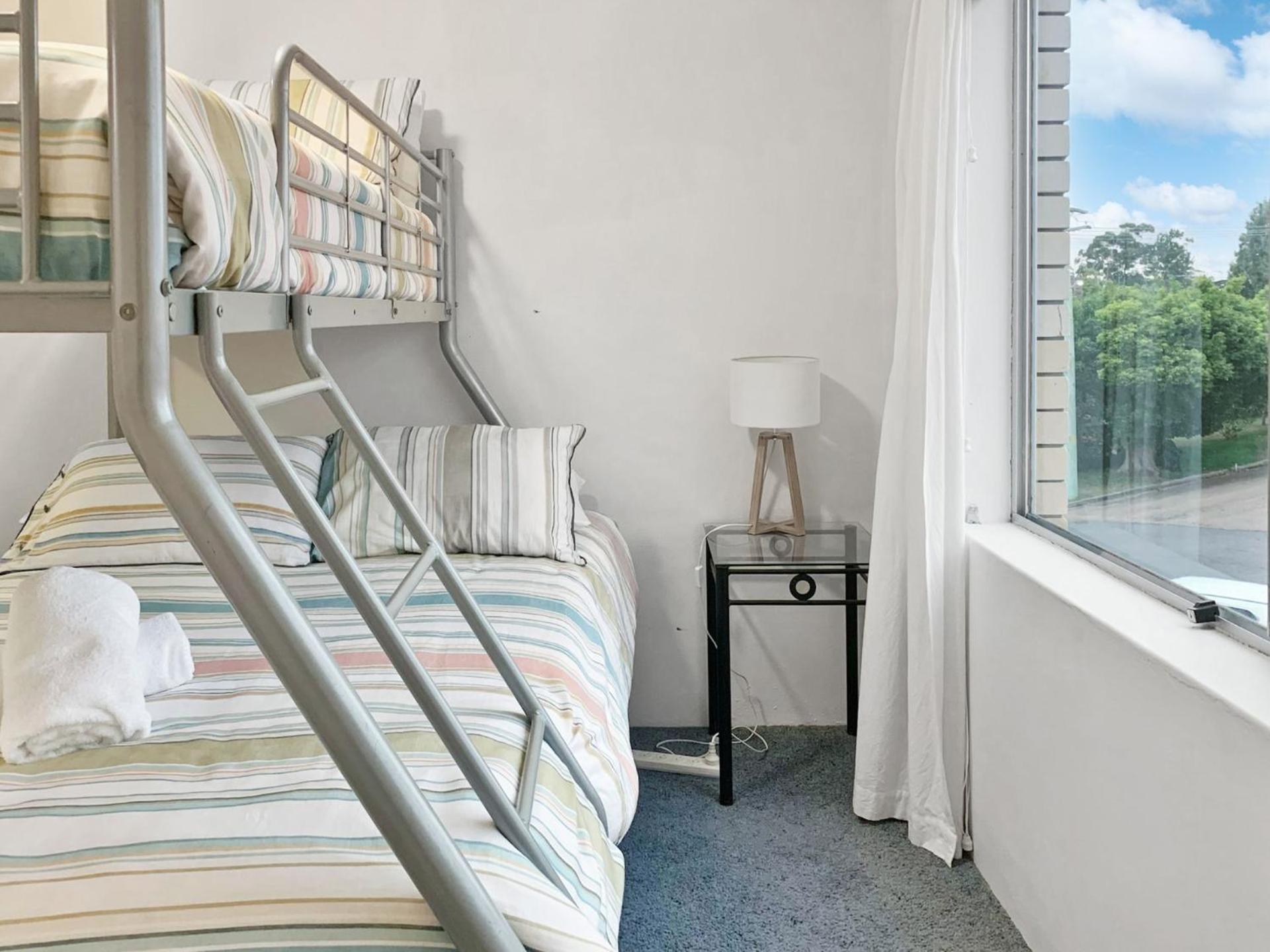 Laman Lodge Unit 5 15 Laman Street