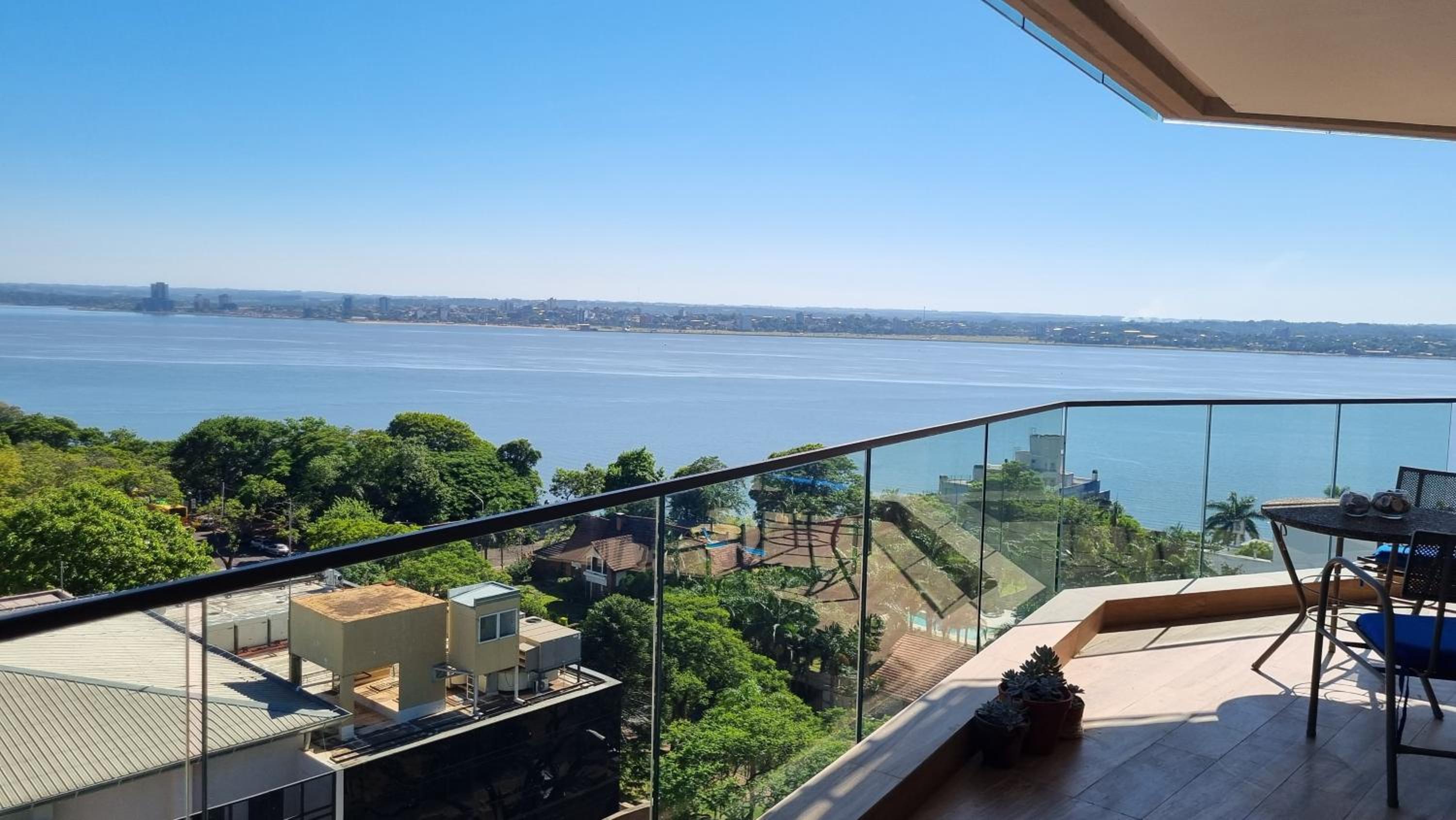 Exclusivo departamento con Vista al Río - Edificio Marwa - Posadas