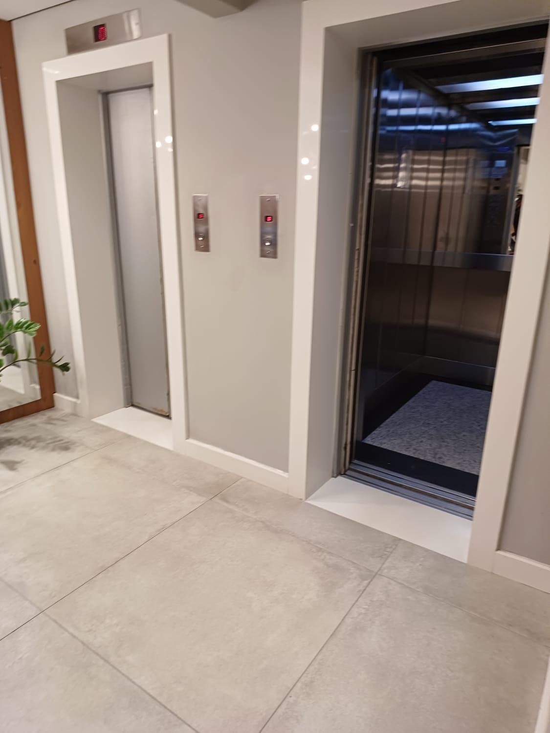 Centro Histórico Floripa Apartamento 2Q charme e conveniência