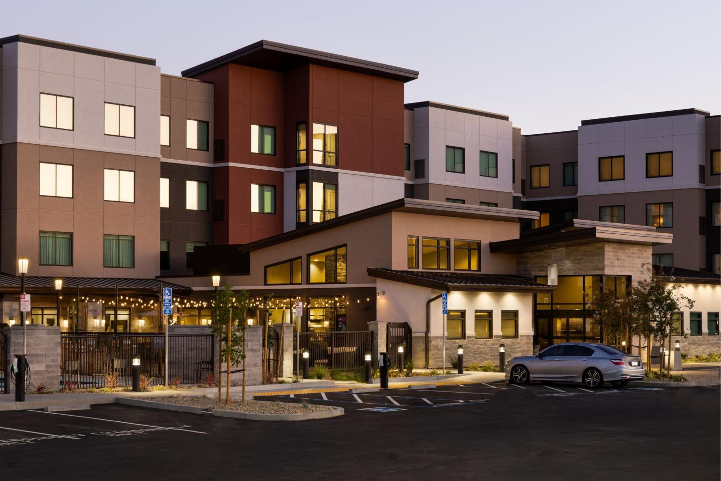 Fairfield Vacations - Residence Inn by Marriott Fairfield Napa - Property Image 4