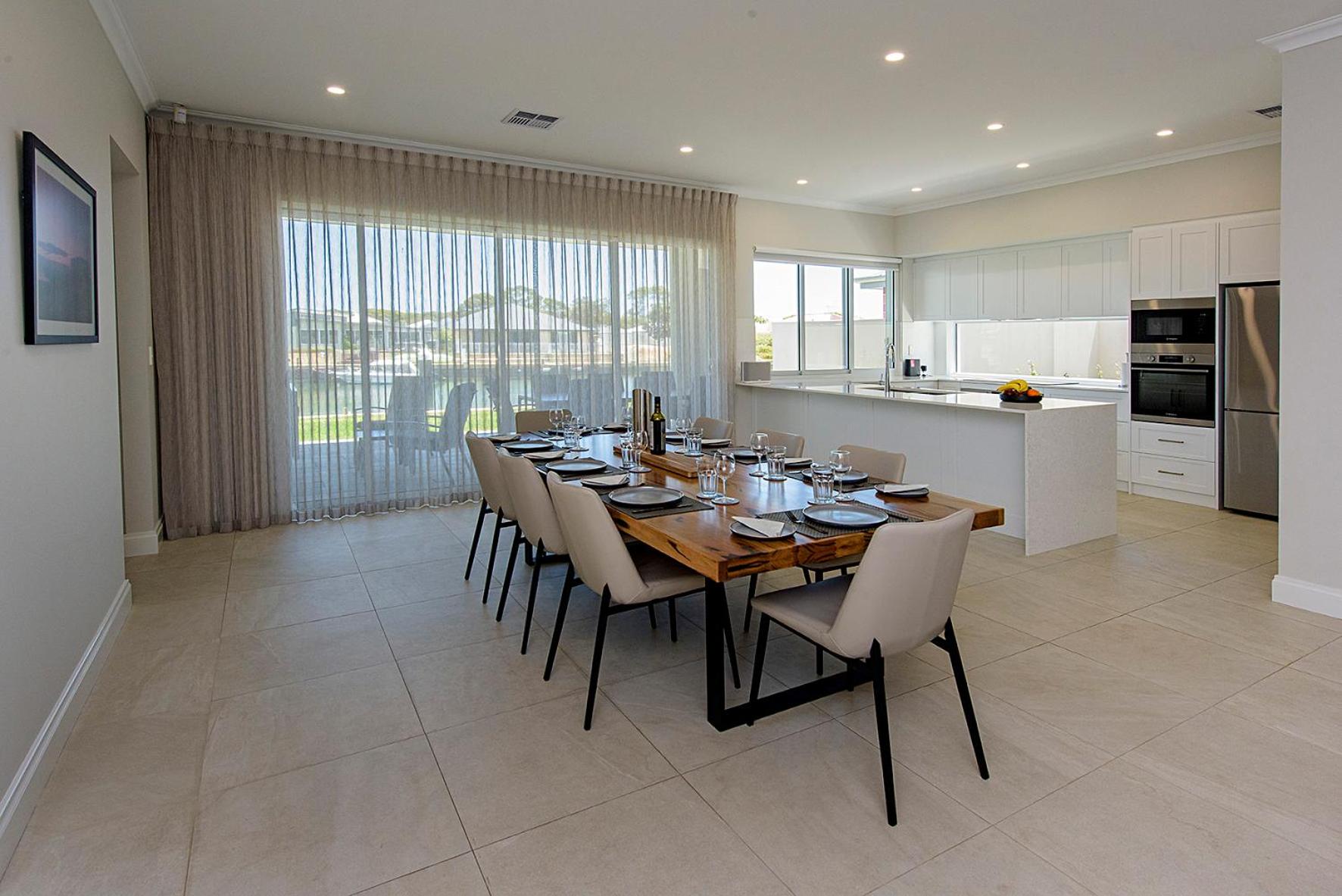 A Waterside Paradise - Geographe's Hidden Oasis