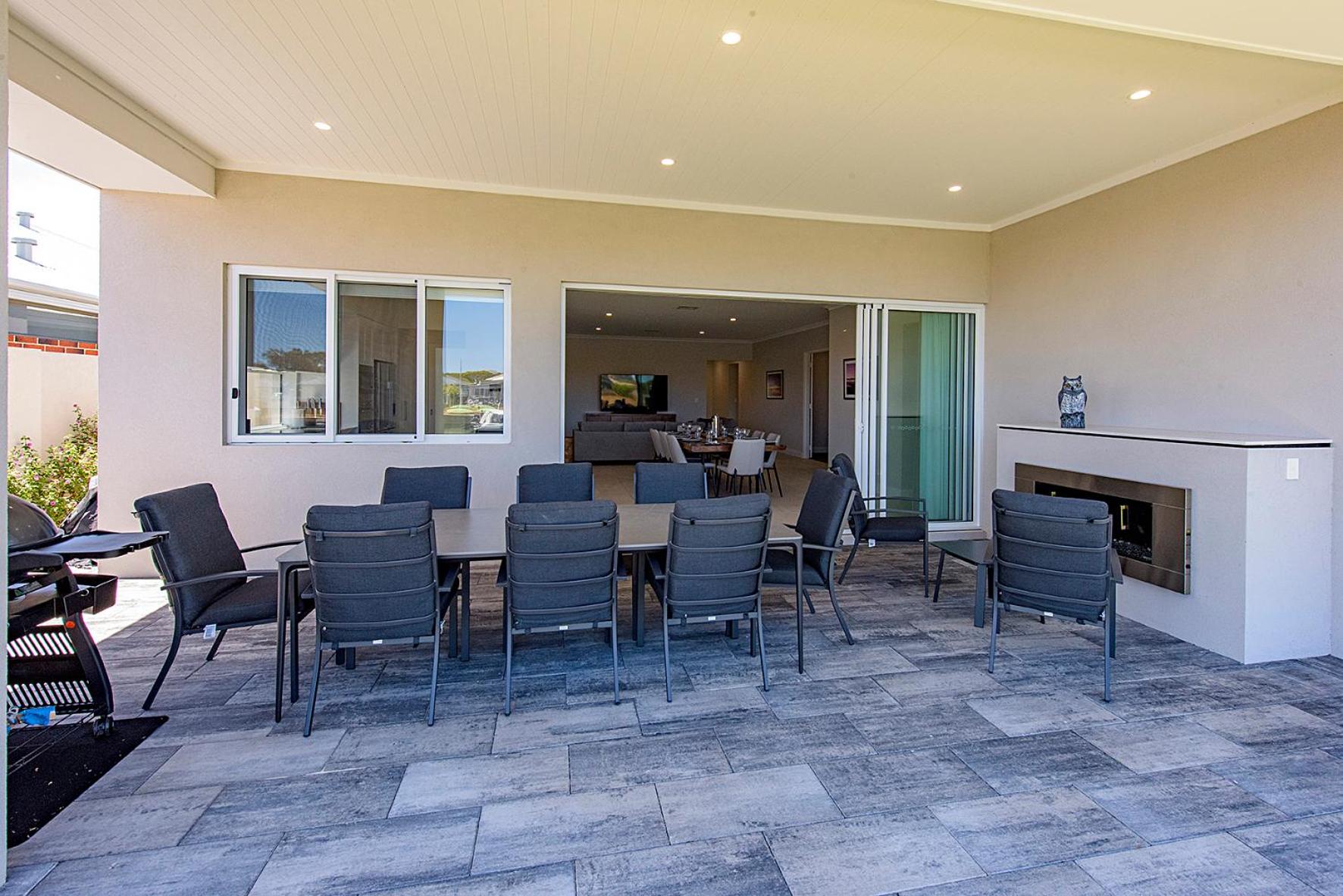 A Waterside Paradise - Geographe's Hidden Oasis