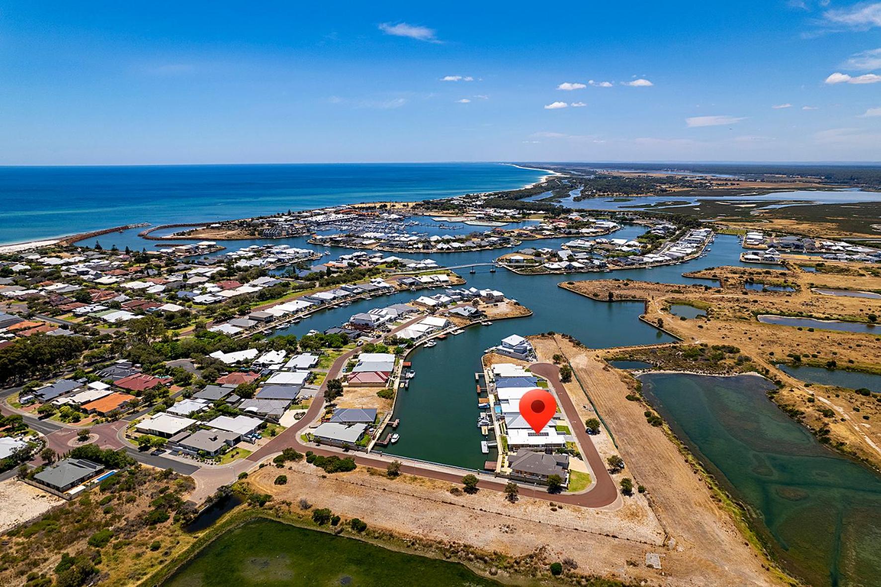 A Waterside Paradise - Geographe's Hidden Oasis