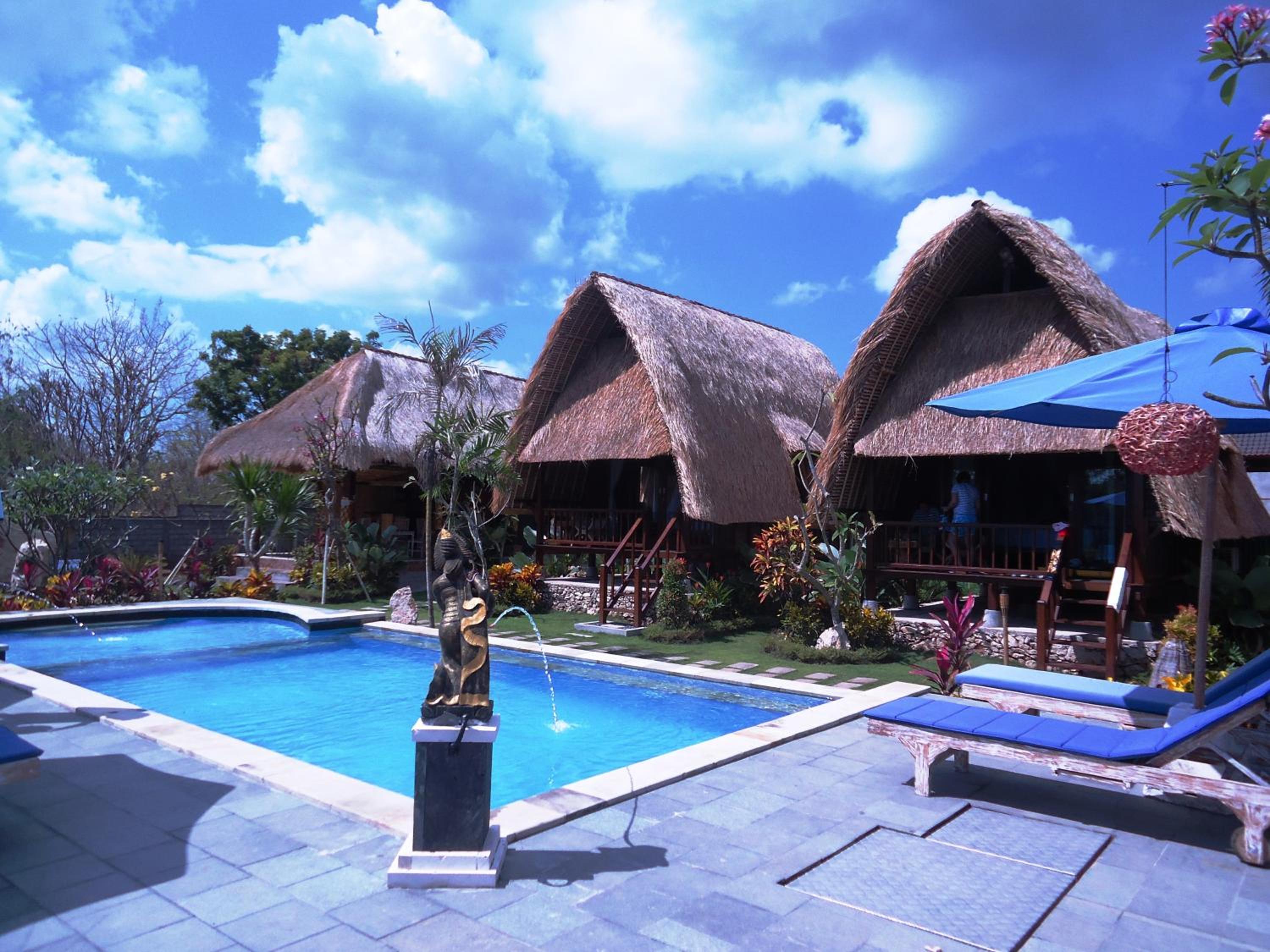 Harta Lembongan Villas