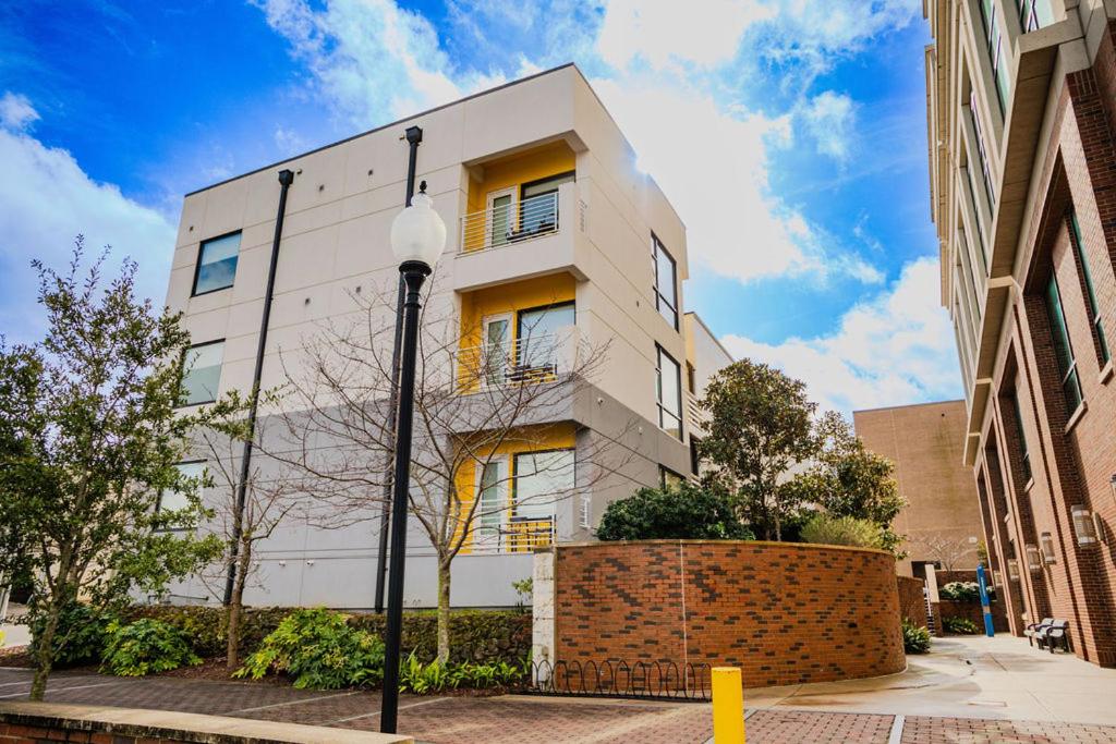 The Hive 102 King with Balcony Pet Friendly view 4