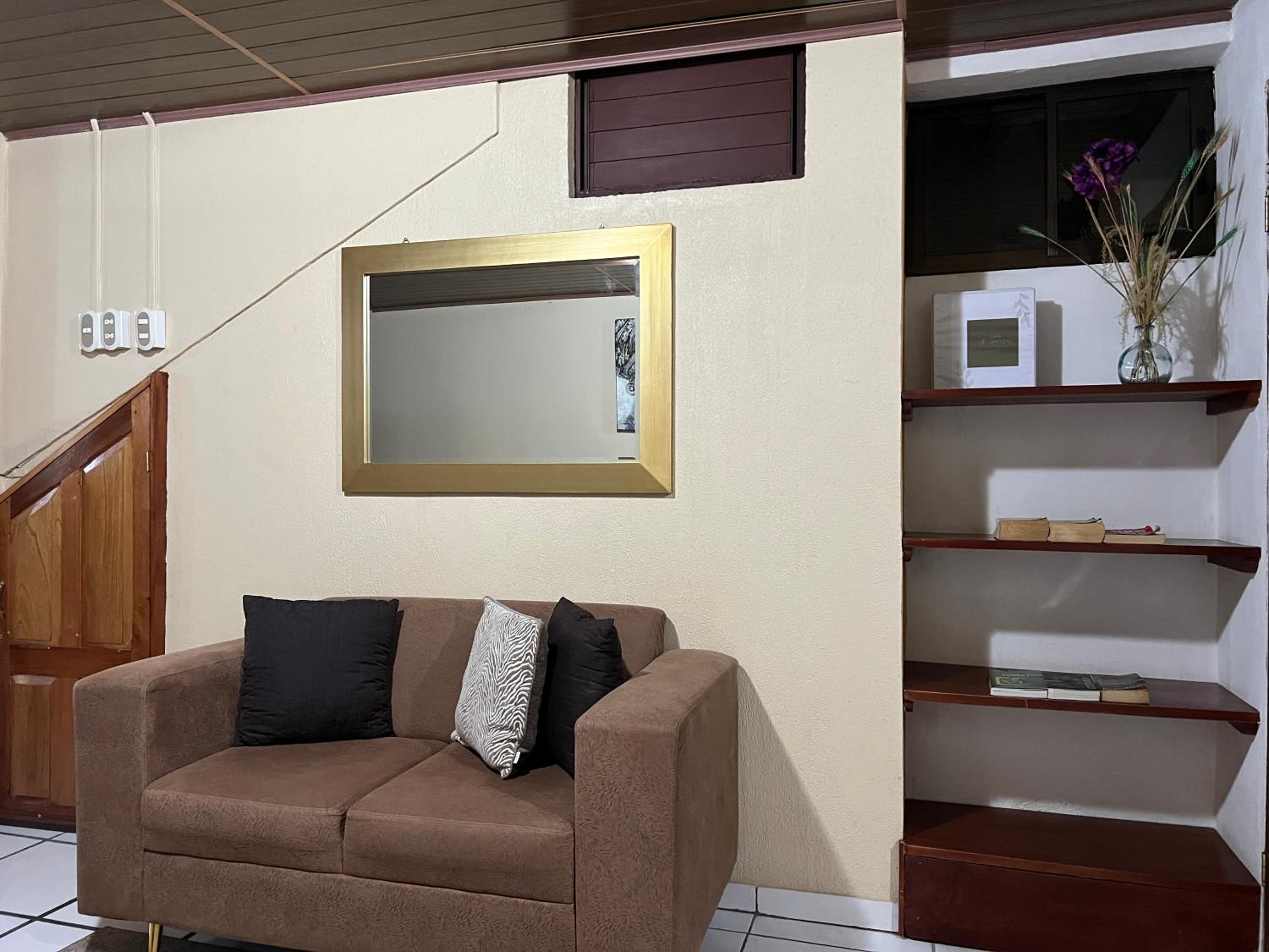 Casa Quetzal AC near Guanacaste Airport