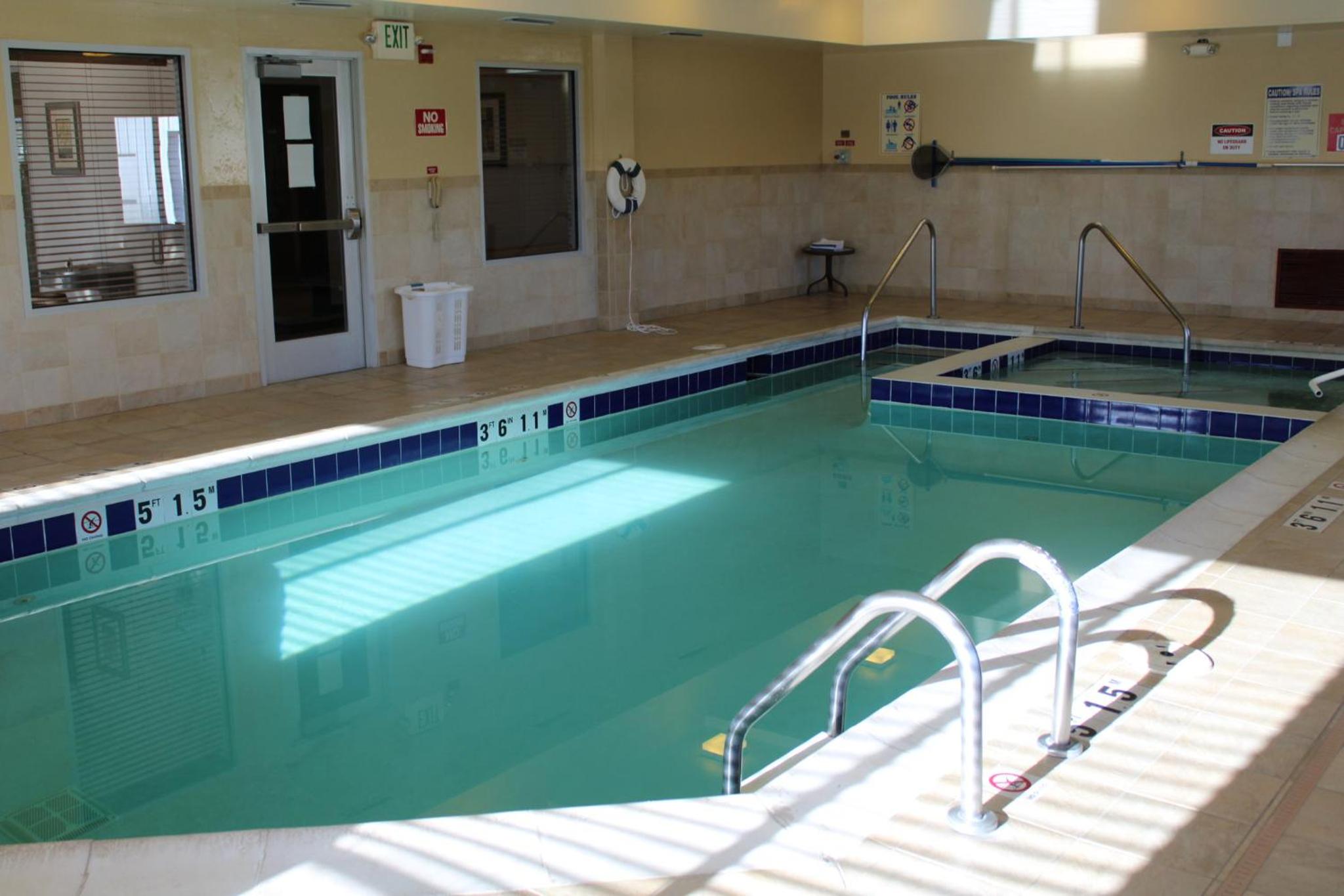 Vernal Vacations - Holiday Inn Express Hotel Vernal, an IHG Hotel - Property Image 11
