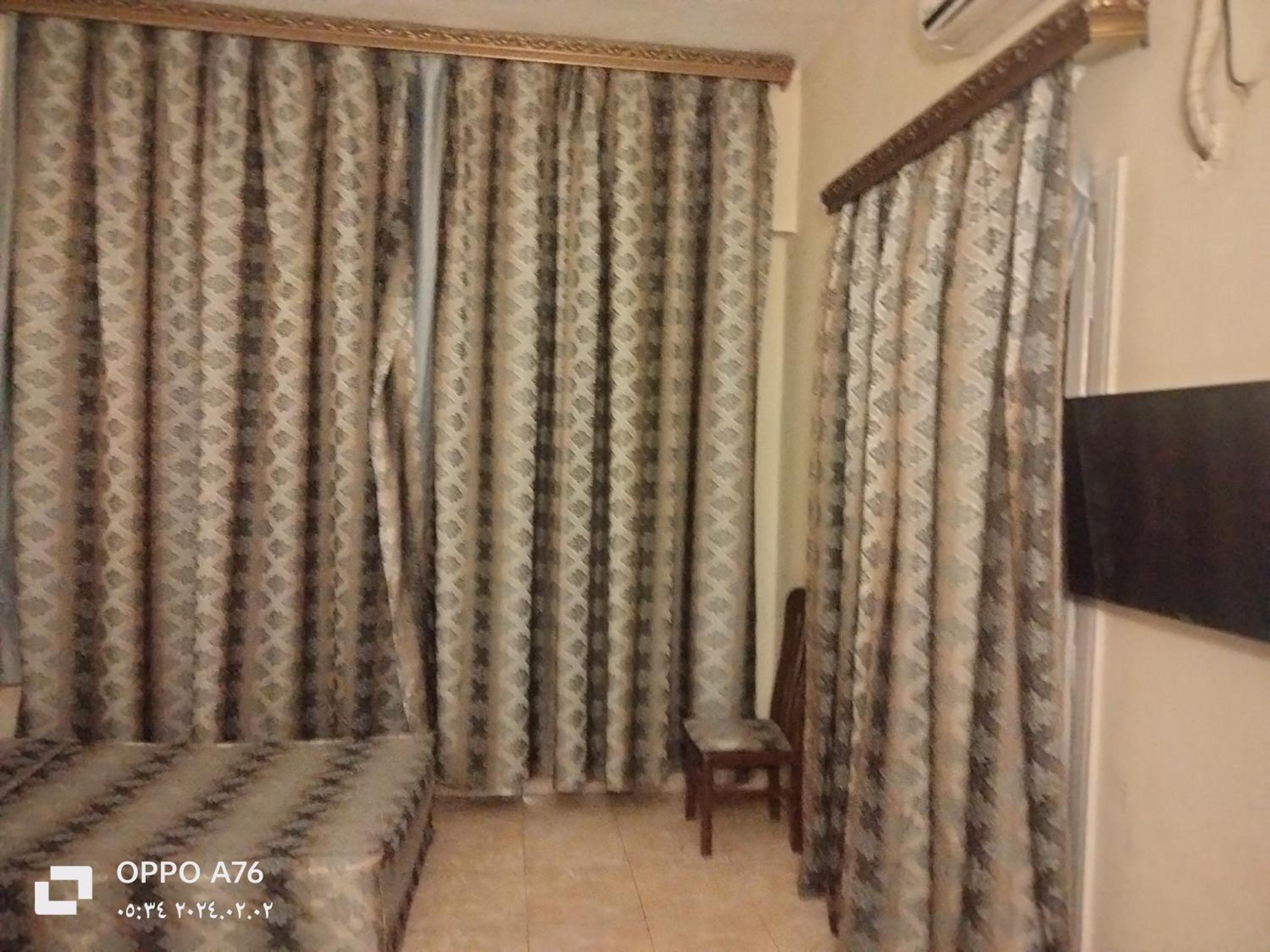 Anubis Hostel