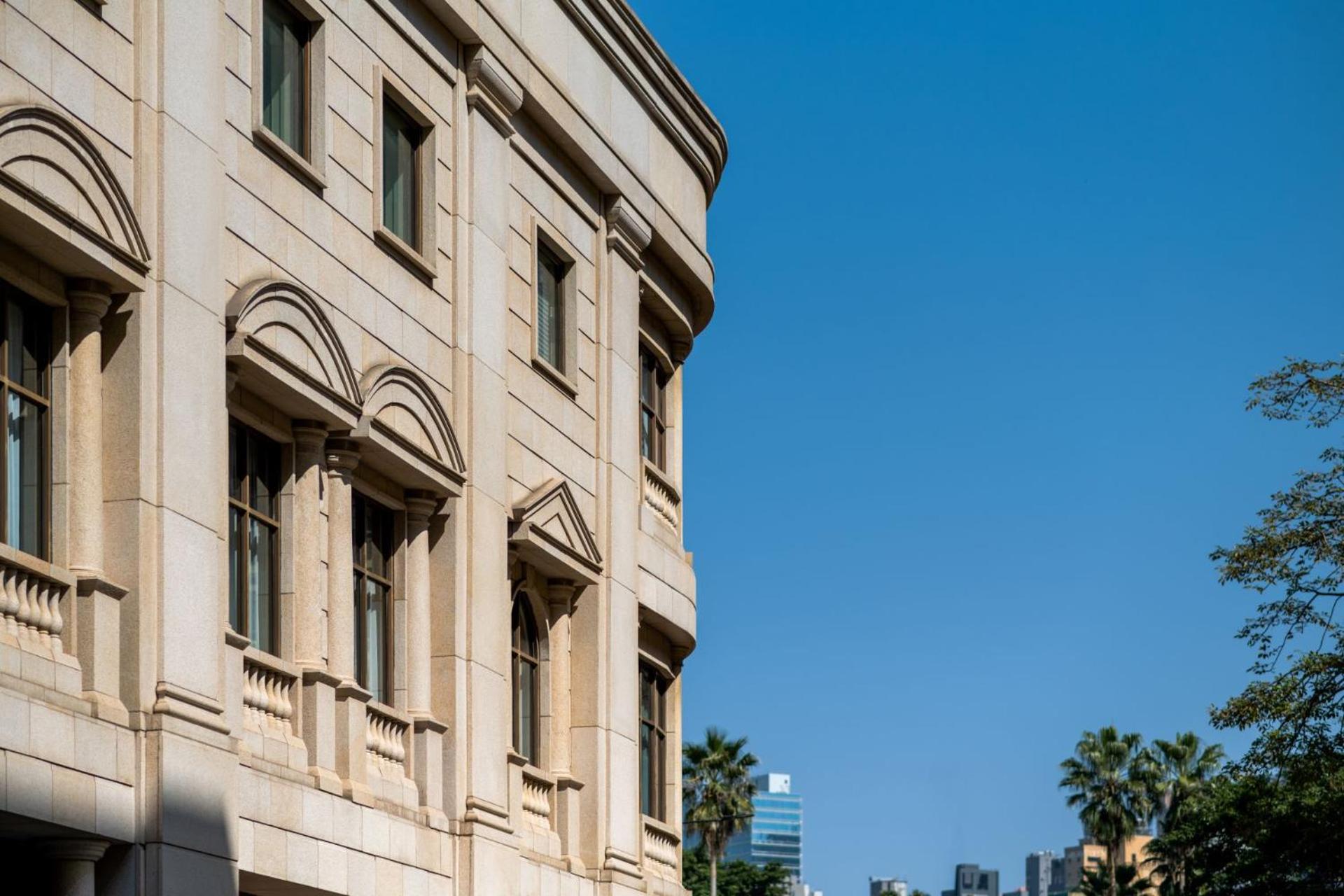 Hotel Lanson Place Causeway Bay, Hong Kong - Image 1