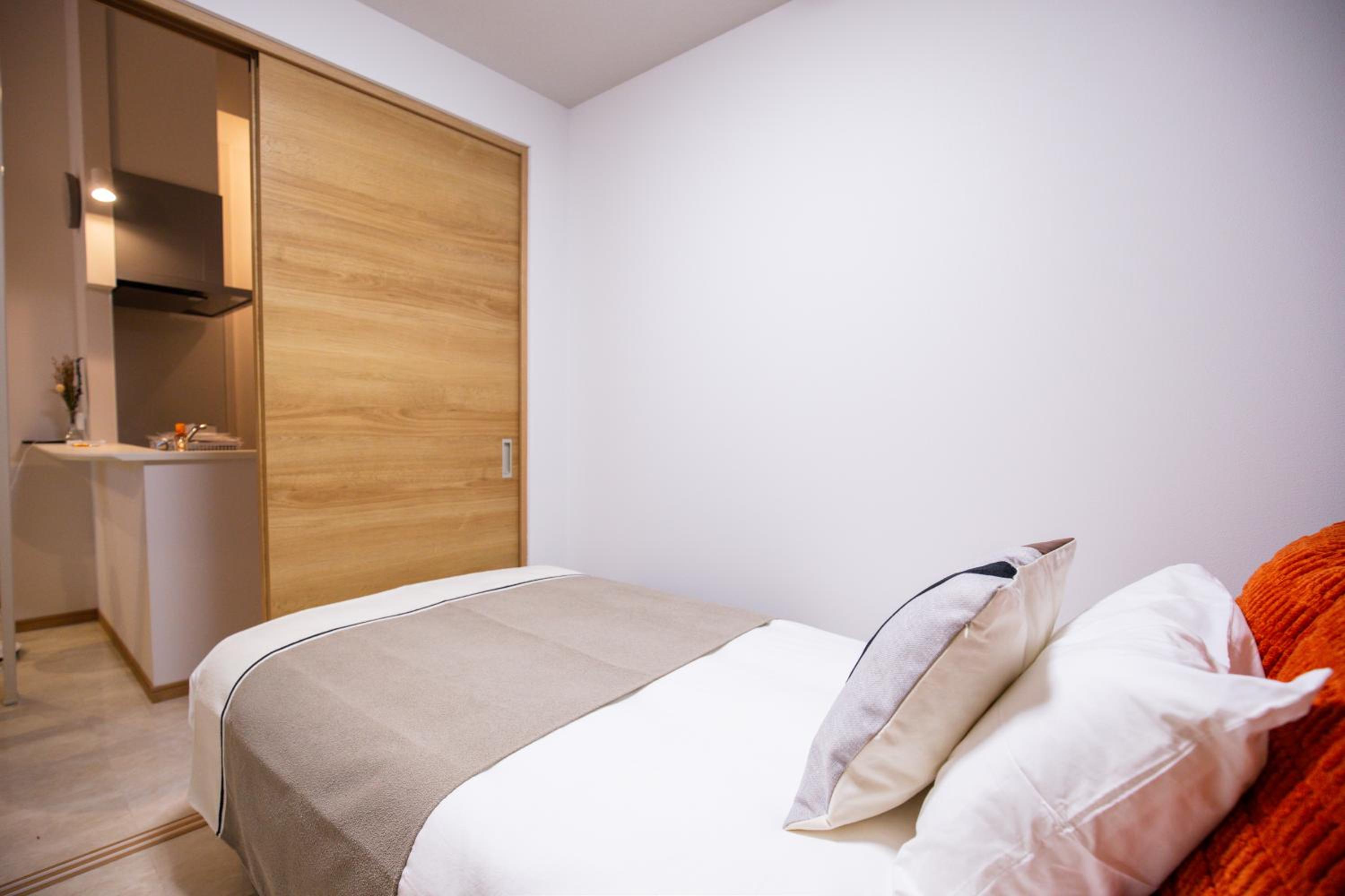 Ekimae apartment