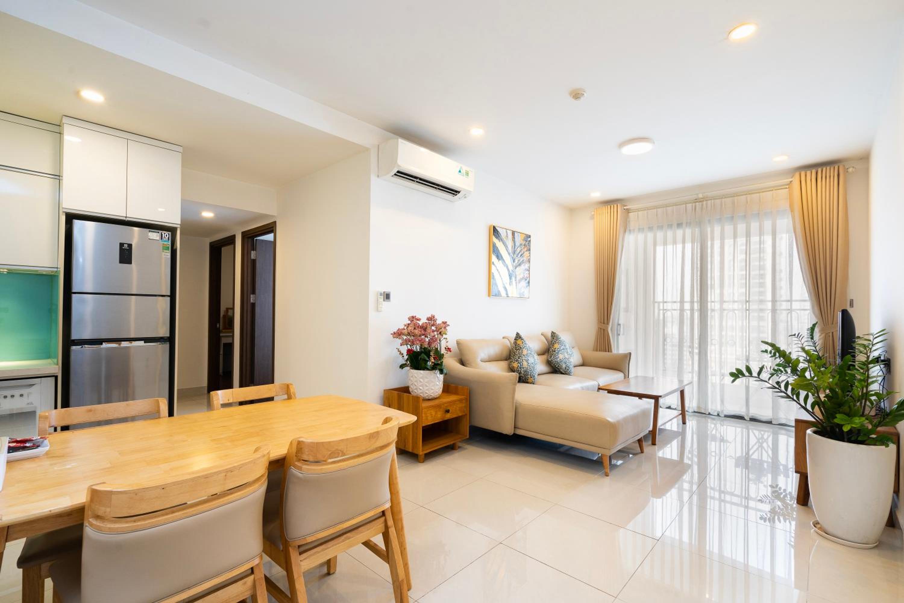 Melody Apartment - SAIGON ROYAL Building