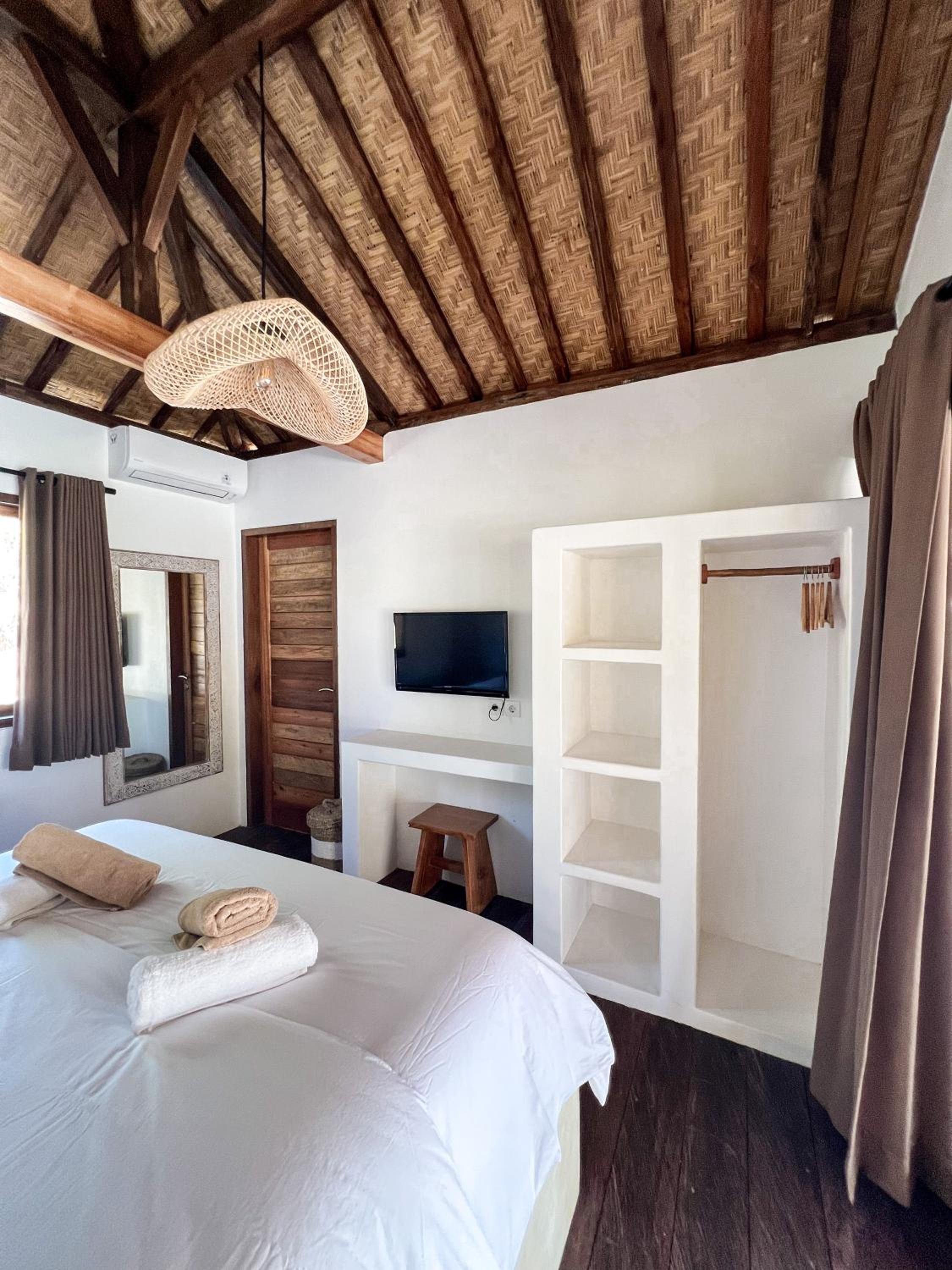 Villa Joglo Catalina