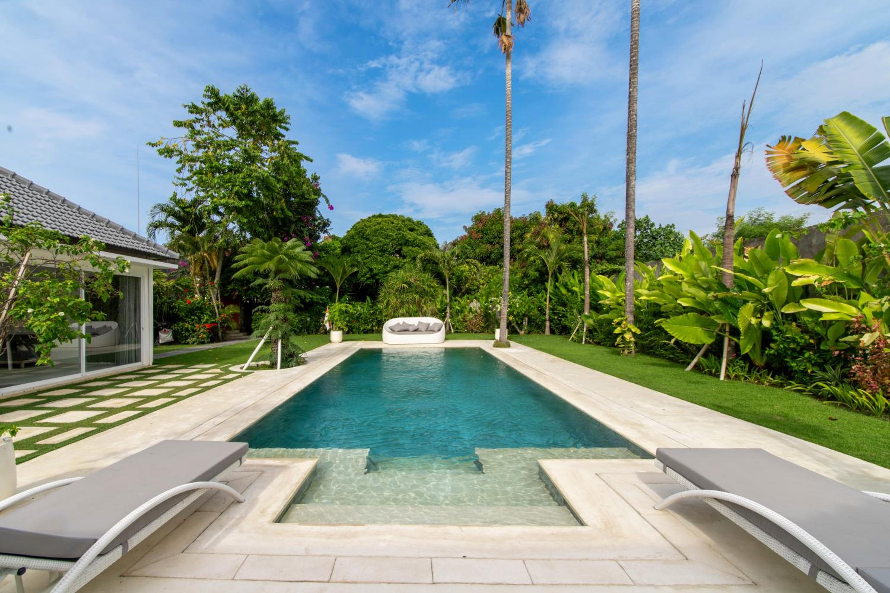 Hotel Villa Vulla - Image 1