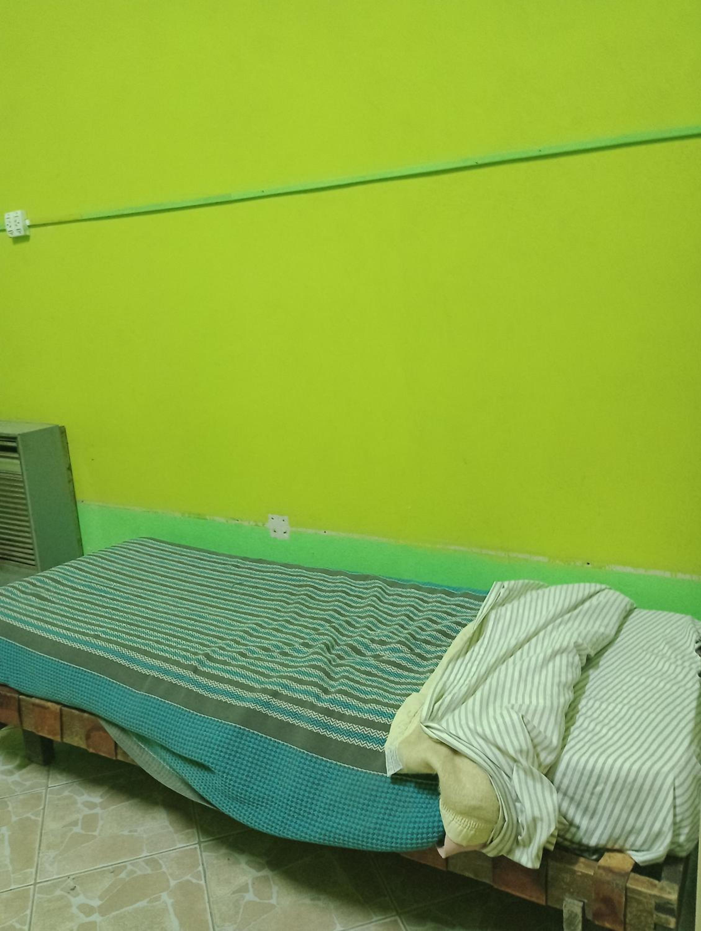 Camas para descansar en habitación compartida