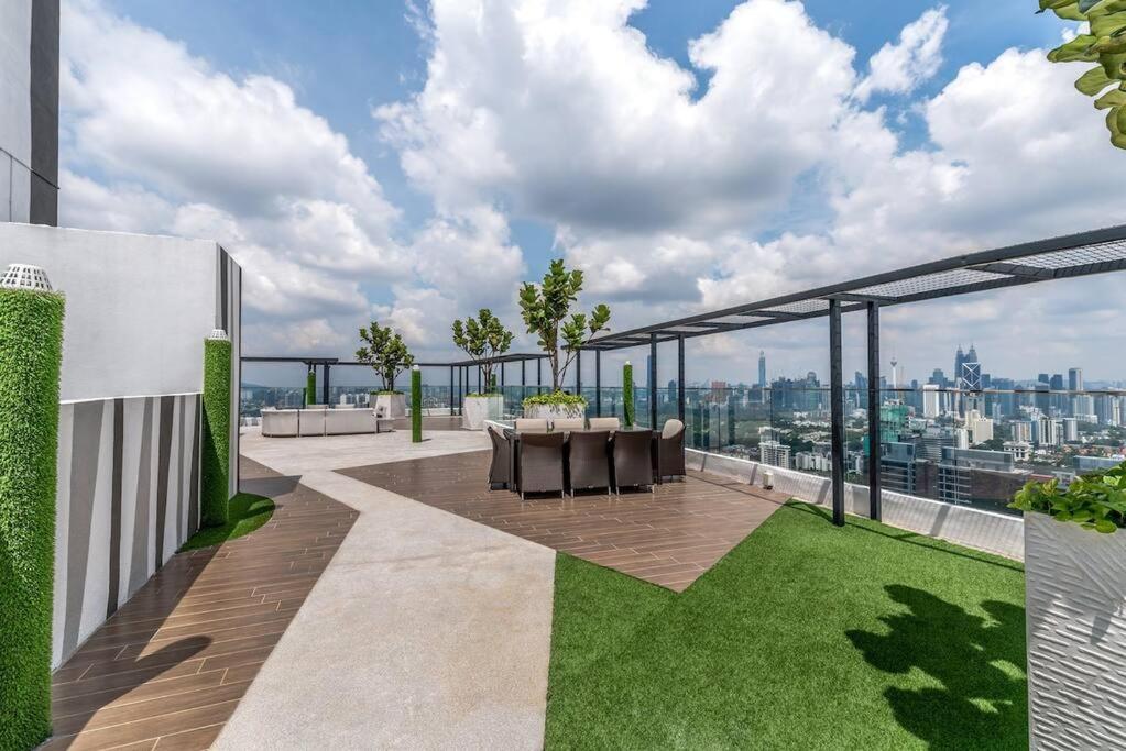 KL Condo Ampang Embassy 2B2R, Wi-Fi