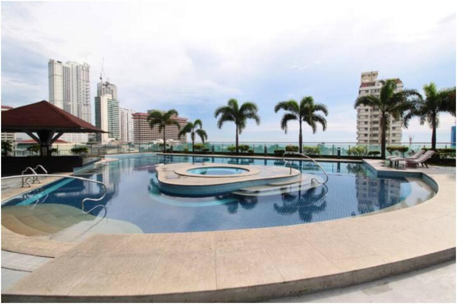 Malate Bayview Mansion 17A/B view 5