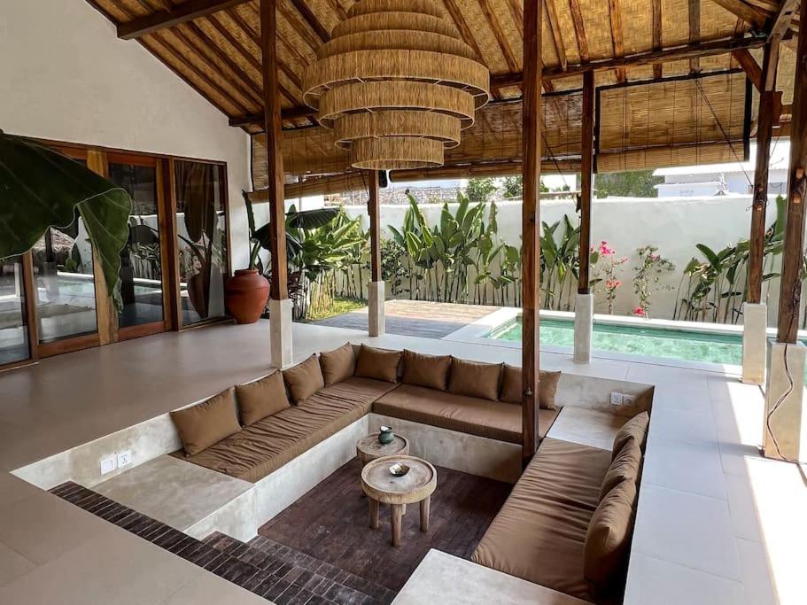 Villa Joglo Catalina