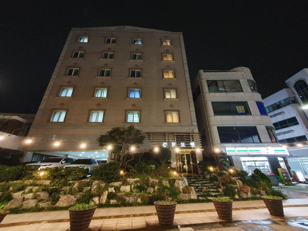 CF Motel view 2
