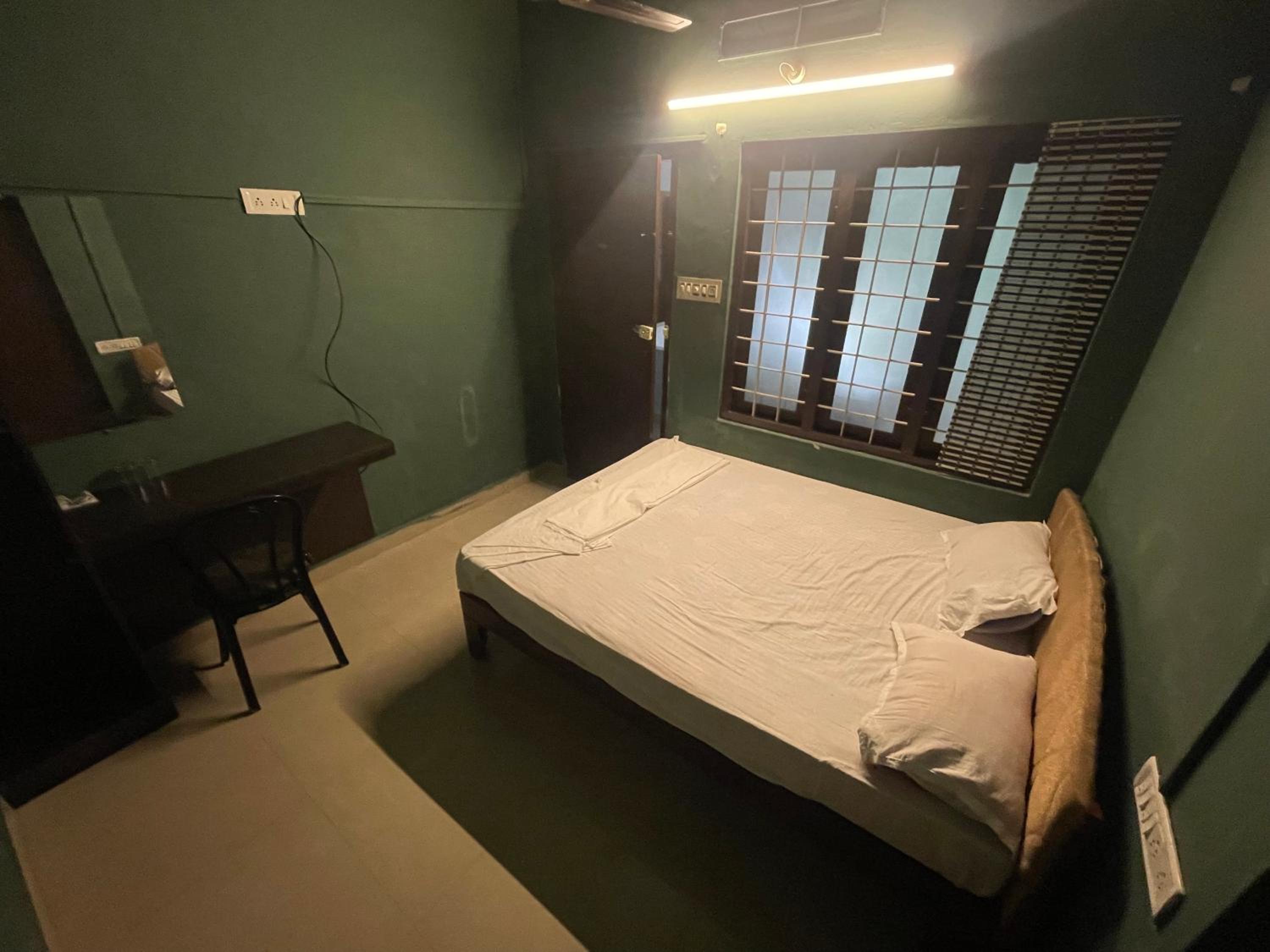 Dona Residency