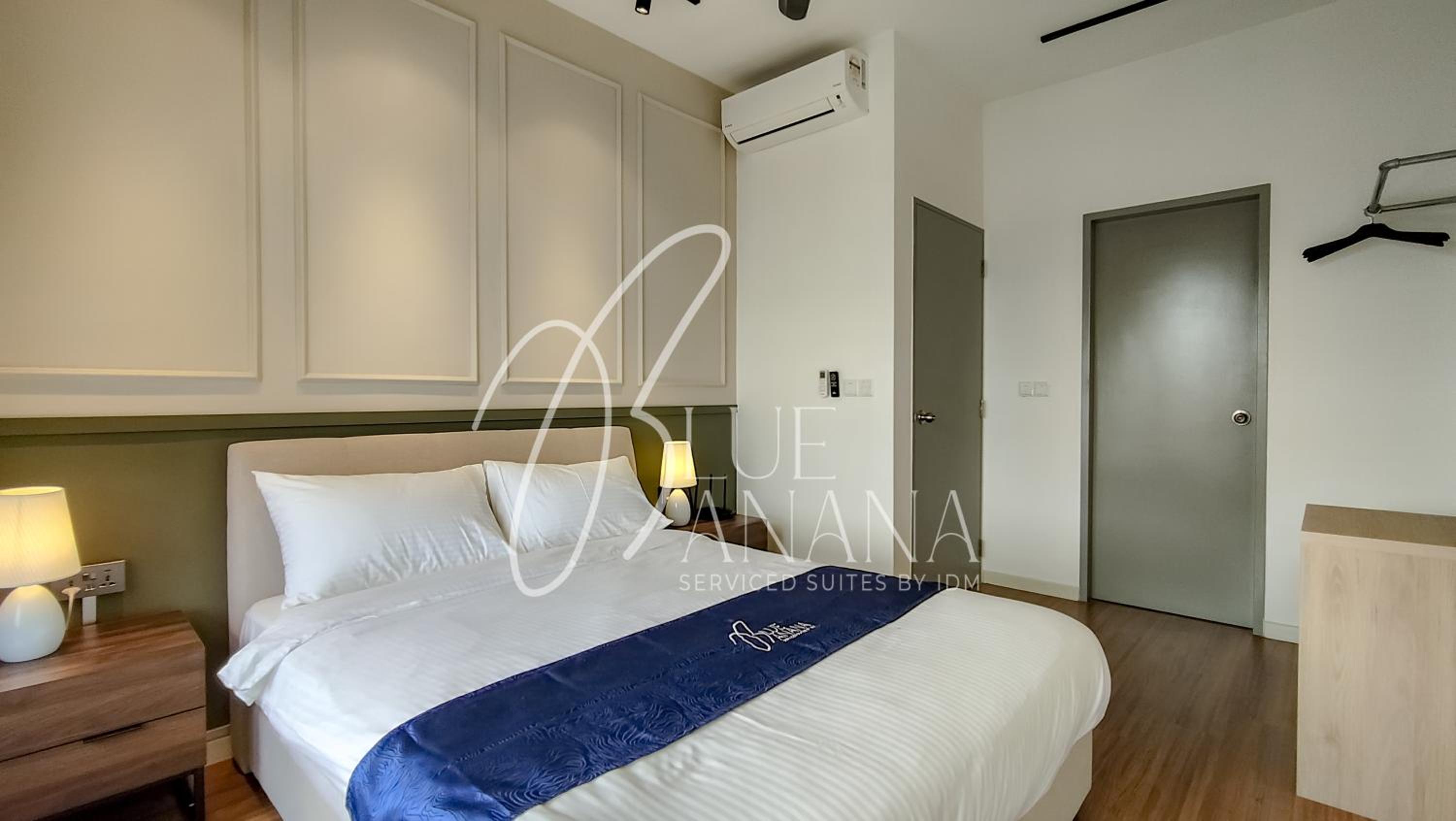 M Vertica Premier Suites by BlueBanana