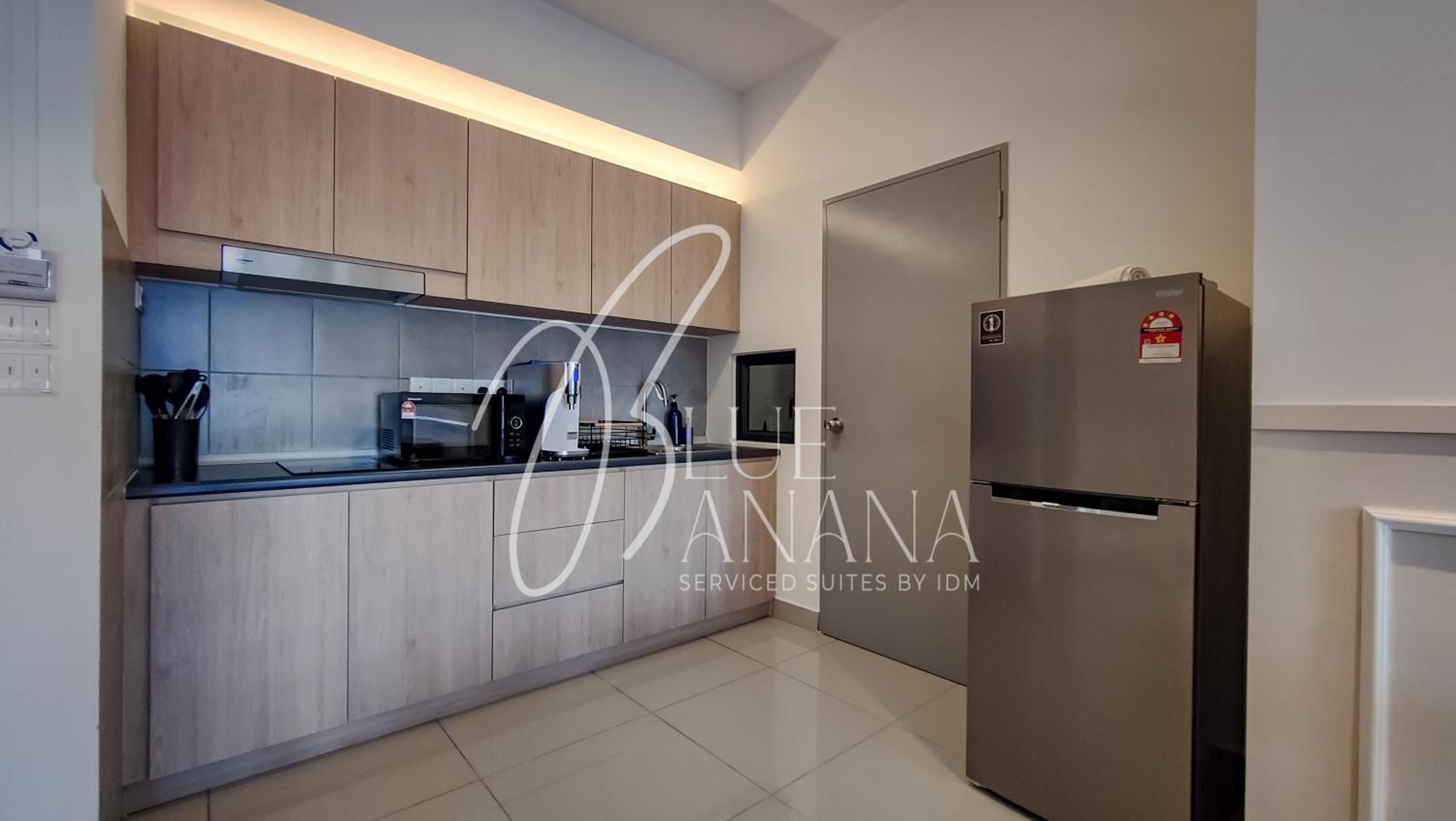 M Vertica Premier Suites by BlueBanana