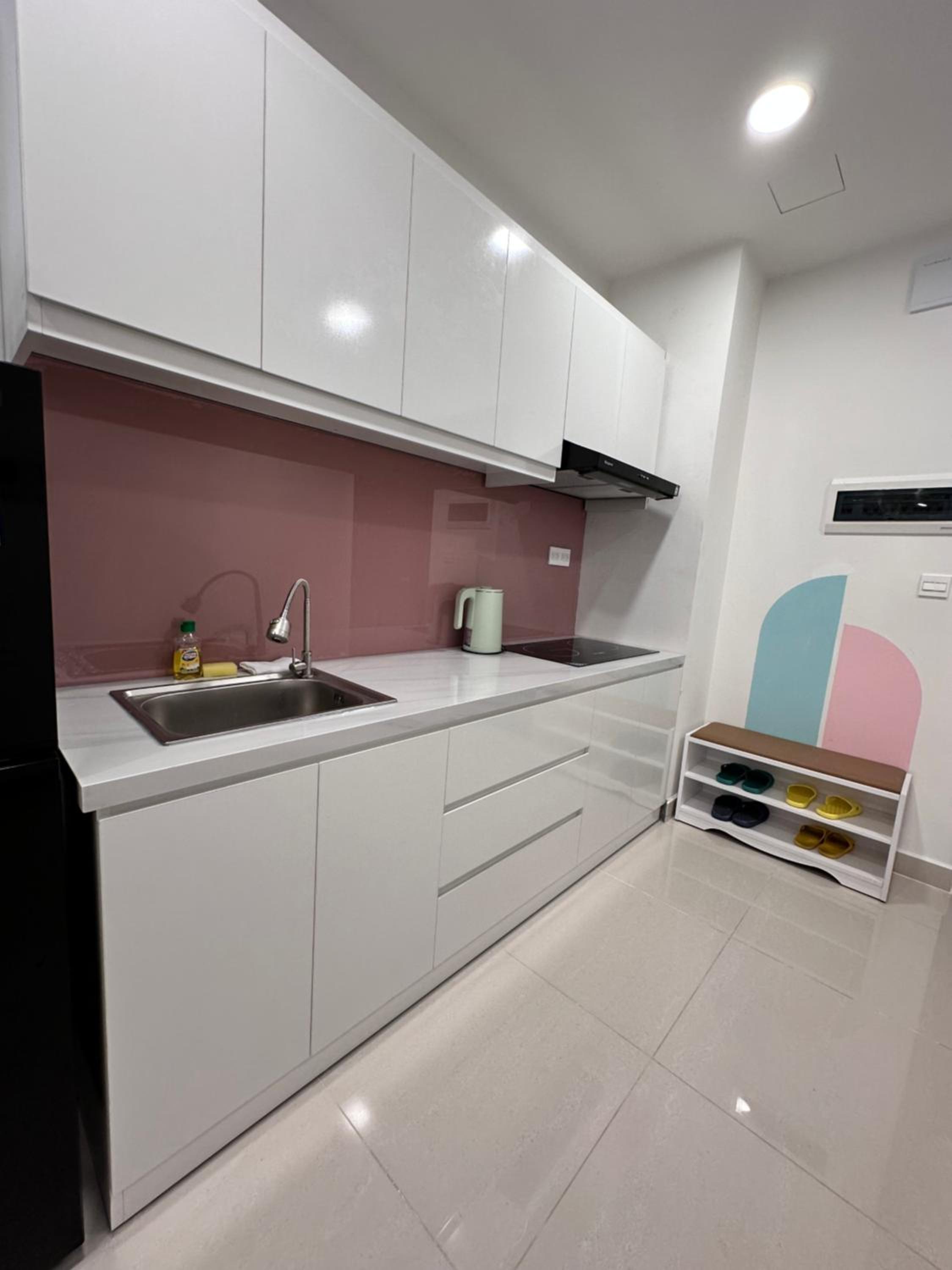 QUACH’ HAPPY HOUSE LUXURY 2BRS APARTMENT