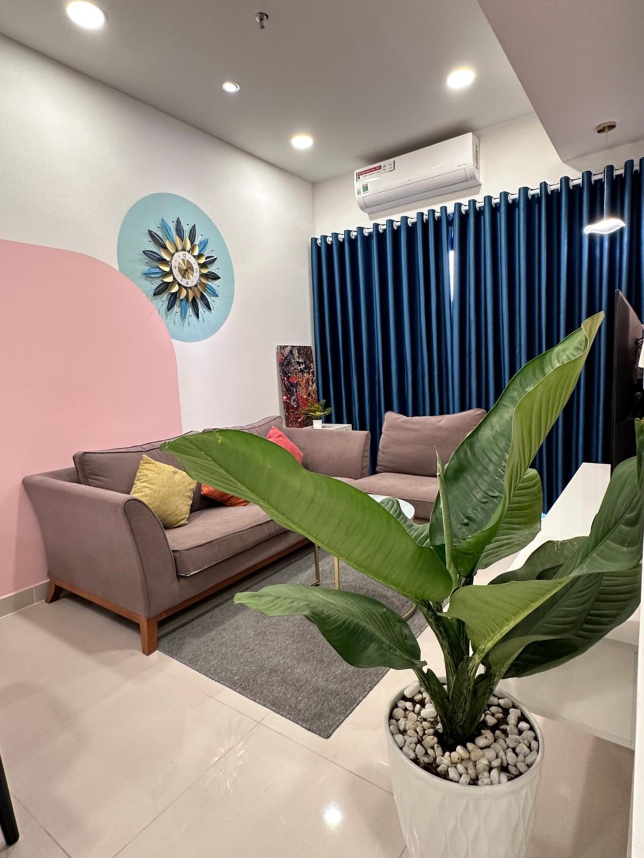 QUACH’ HAPPY HOUSE LUXURY 2BRS APARTMENT