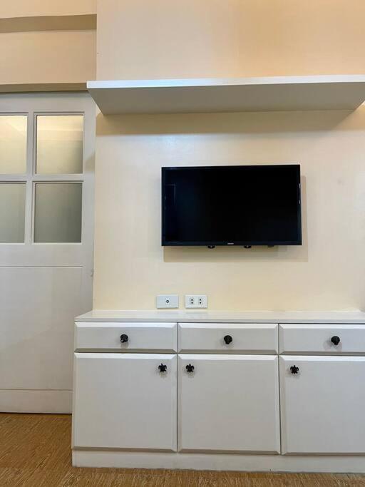 Cozy 2BR at Burgos Circle, BGC, Taguig