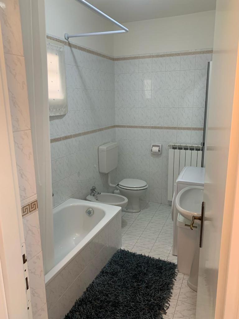 Sanremo ViP - Sea view - Pool & Tennis - Free parking view 5