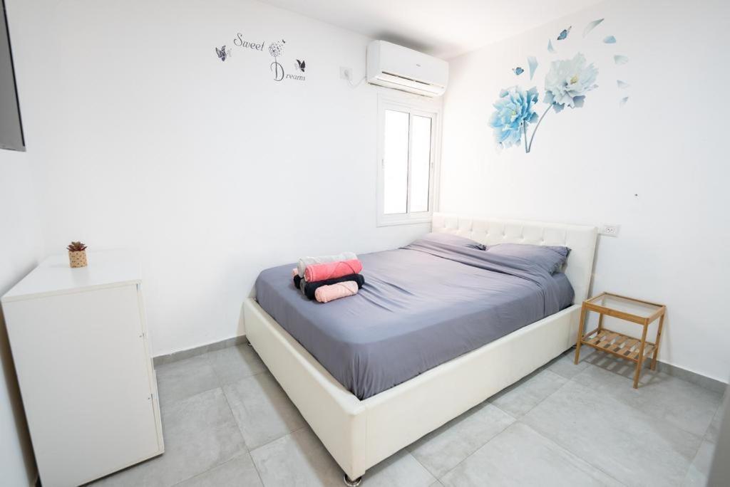 Beautiful apartment near Tel Aviv view 4