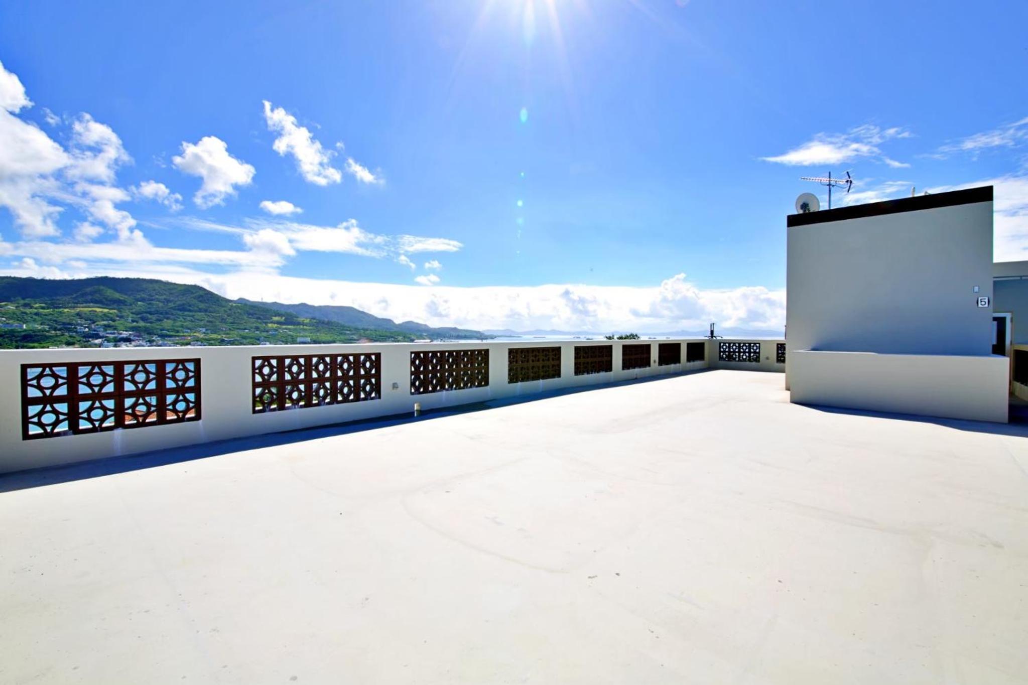 オーシャンテラス瀬底 Room302 view 2