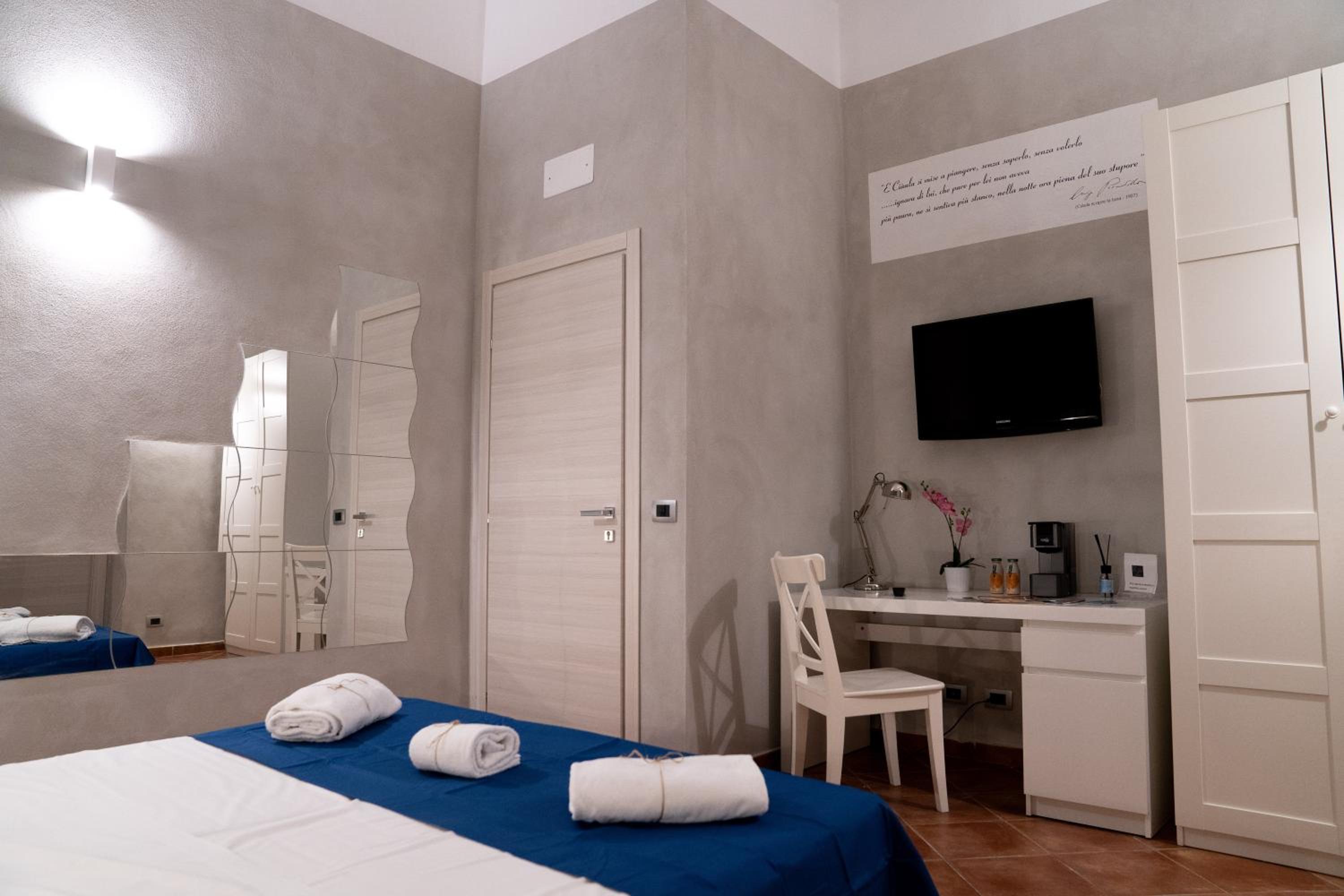 VILLA PIRANDELLO en Agrigento — hotel room