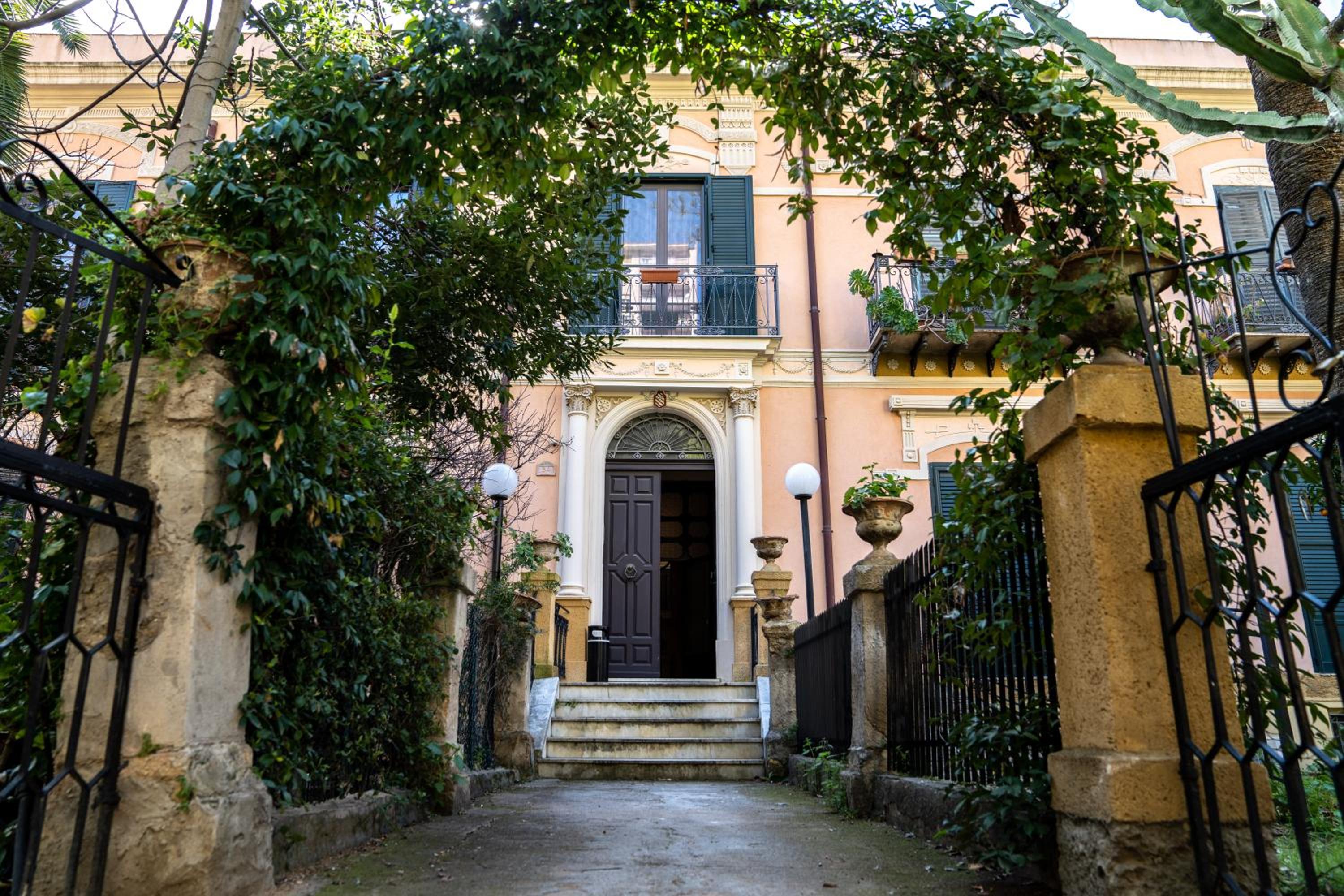 VILLA PIRANDELLO, fotografia 1