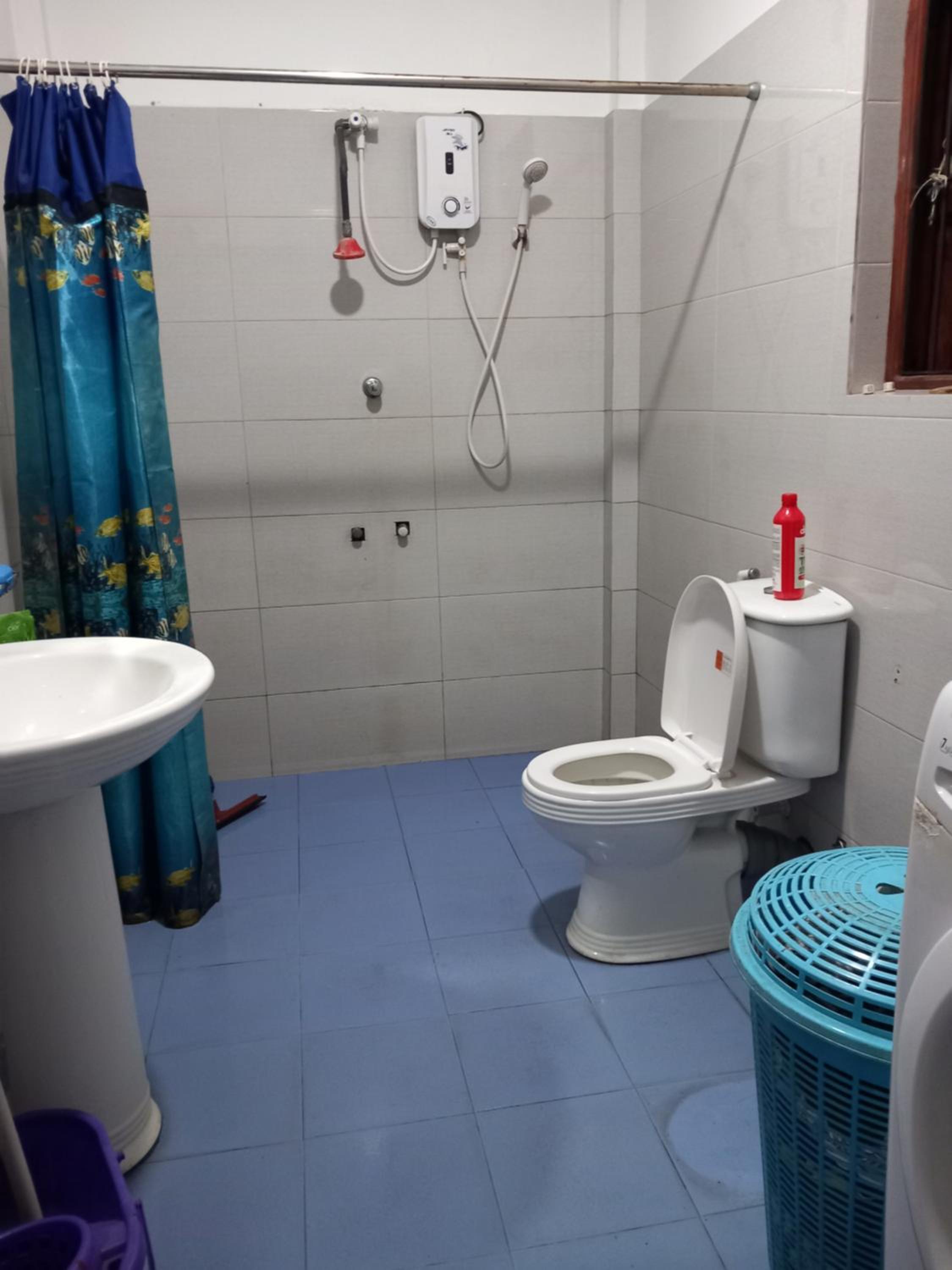 Dahamdinu Guest house