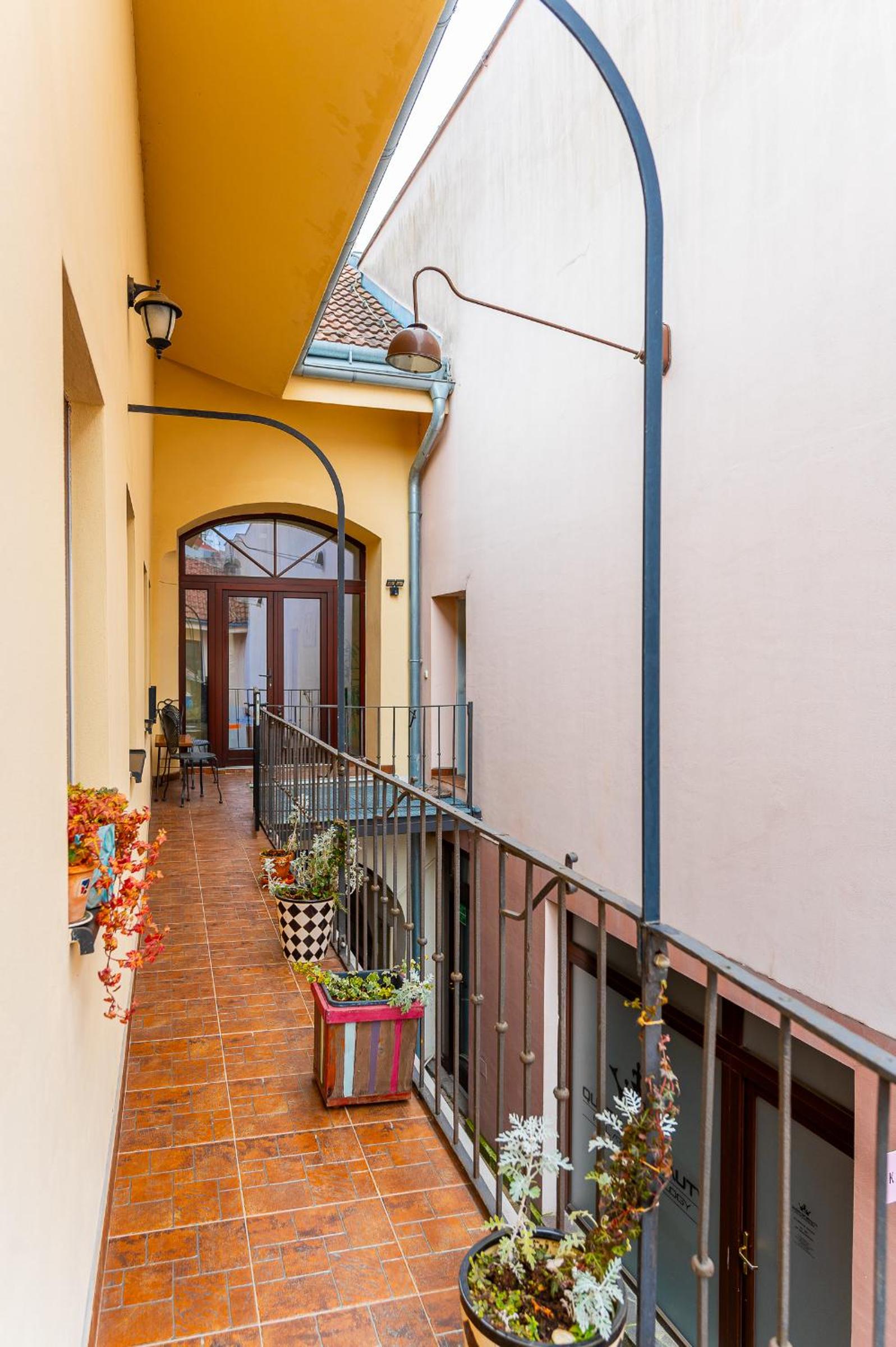 Valentina 2 room flat Hlavná Košice with parking for Fee view 3