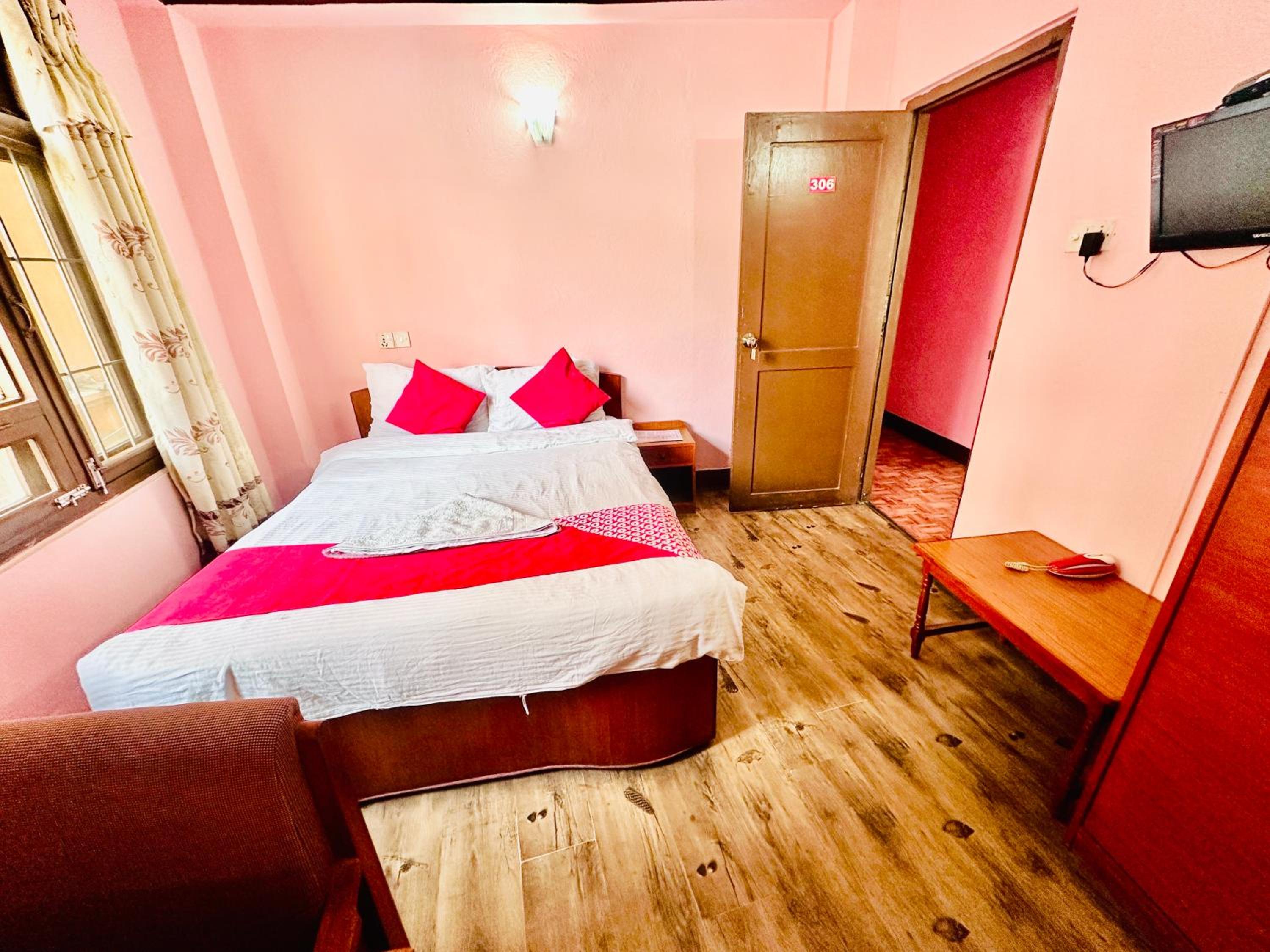 Hotel Green Orchid