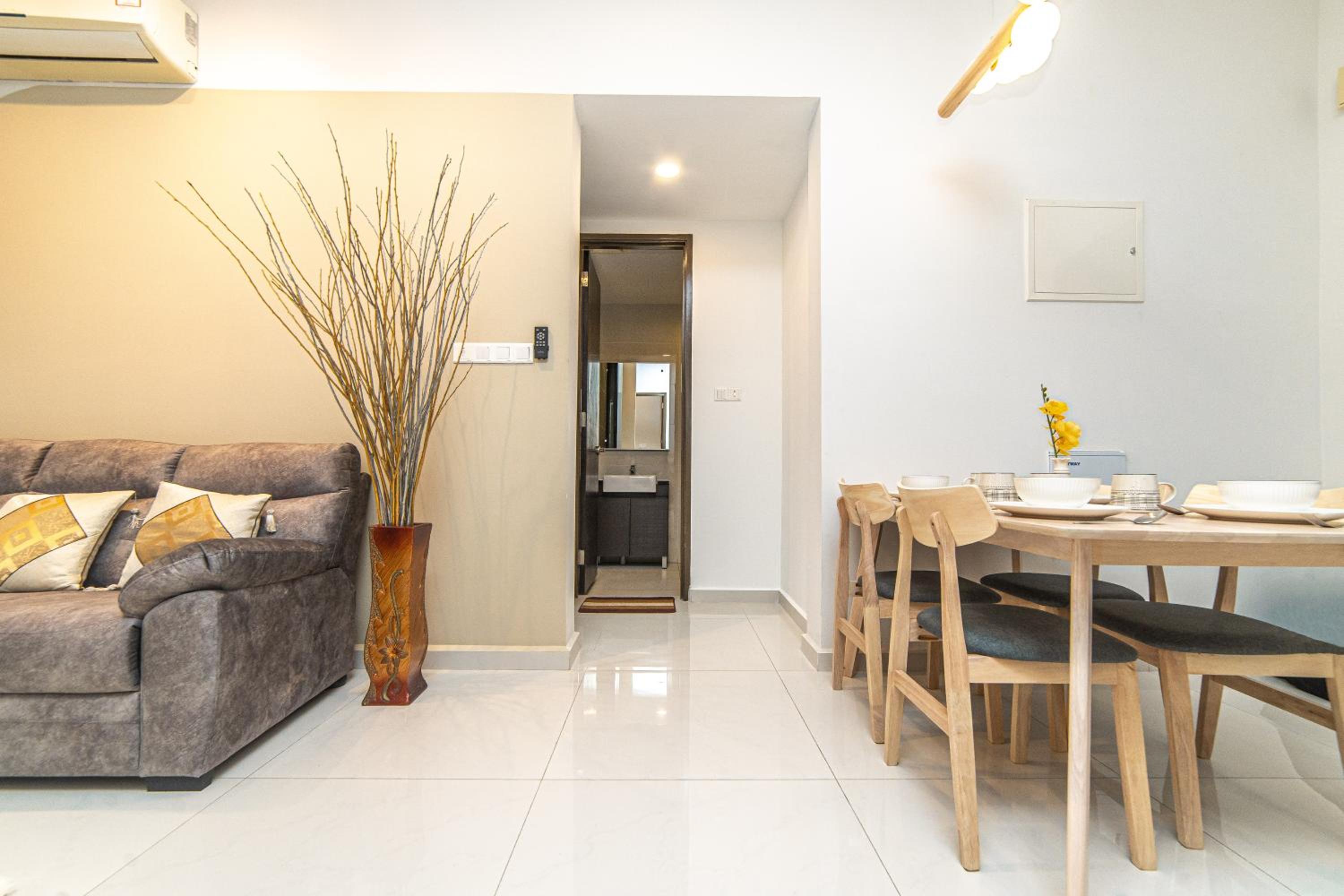 Dangabay Citrus Comforts 2Br 4Pax Baypoint by Our Stay