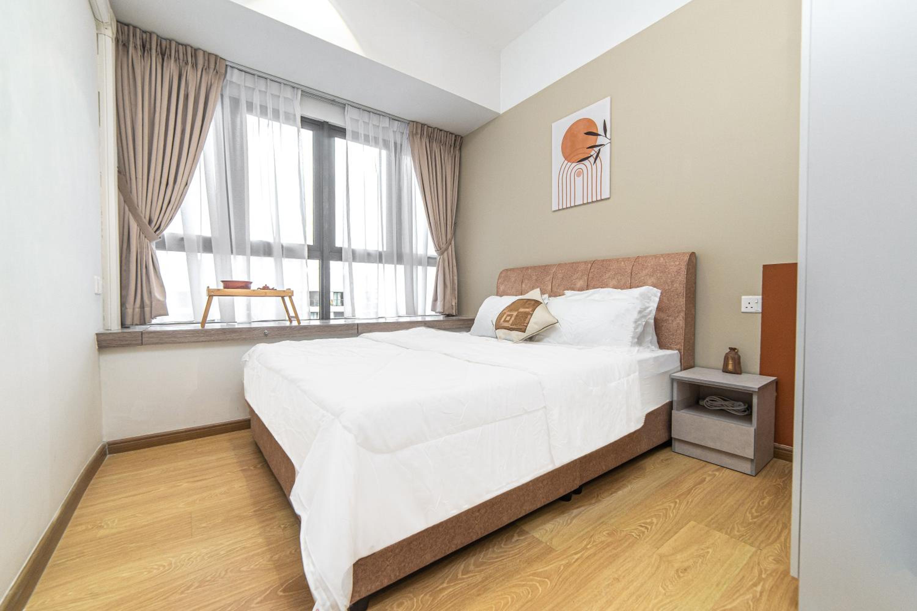 Dangabay Citrus Comforts 2Br 4Pax Baypoint by Our Stay