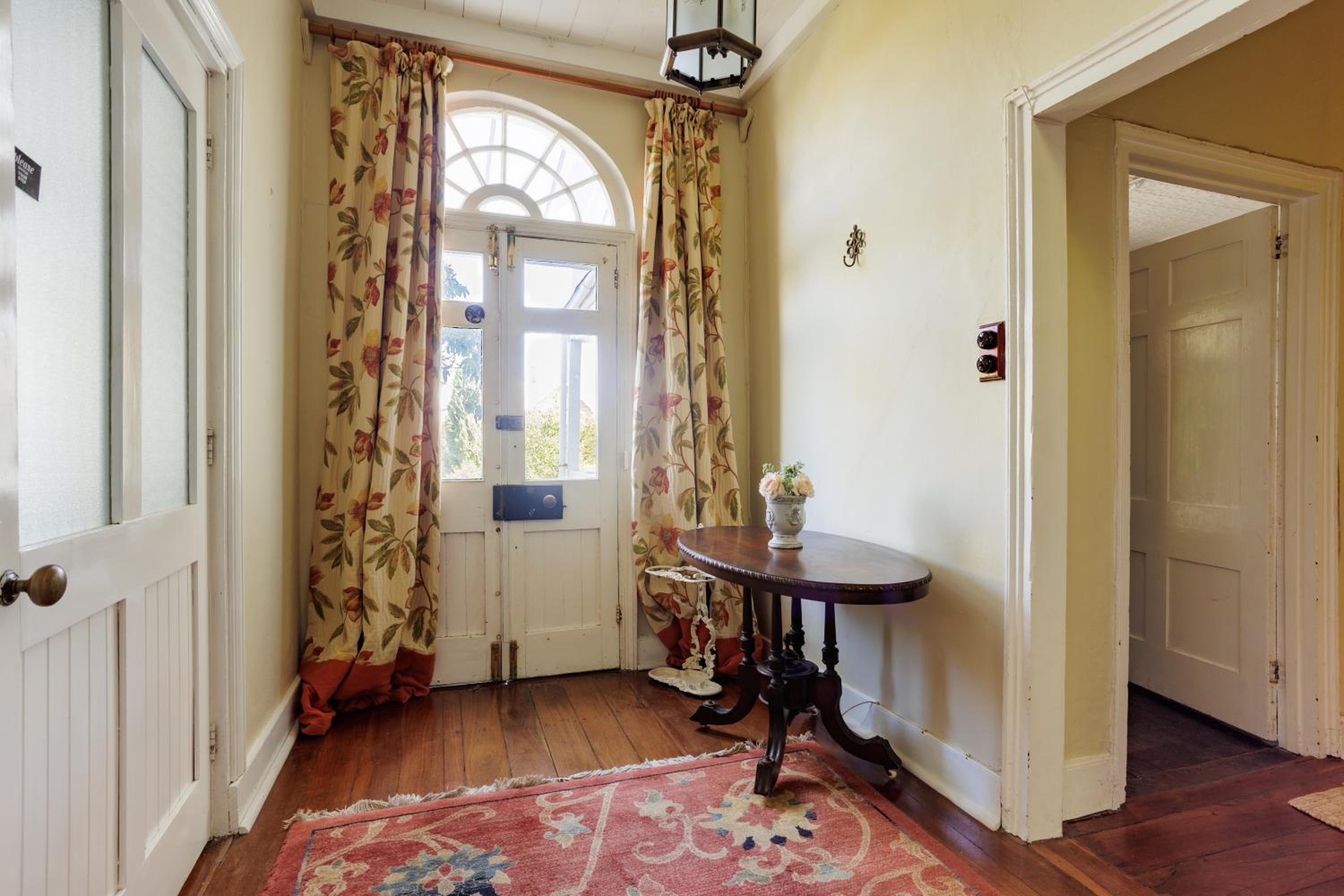 Wollaston House by the BnB Collection