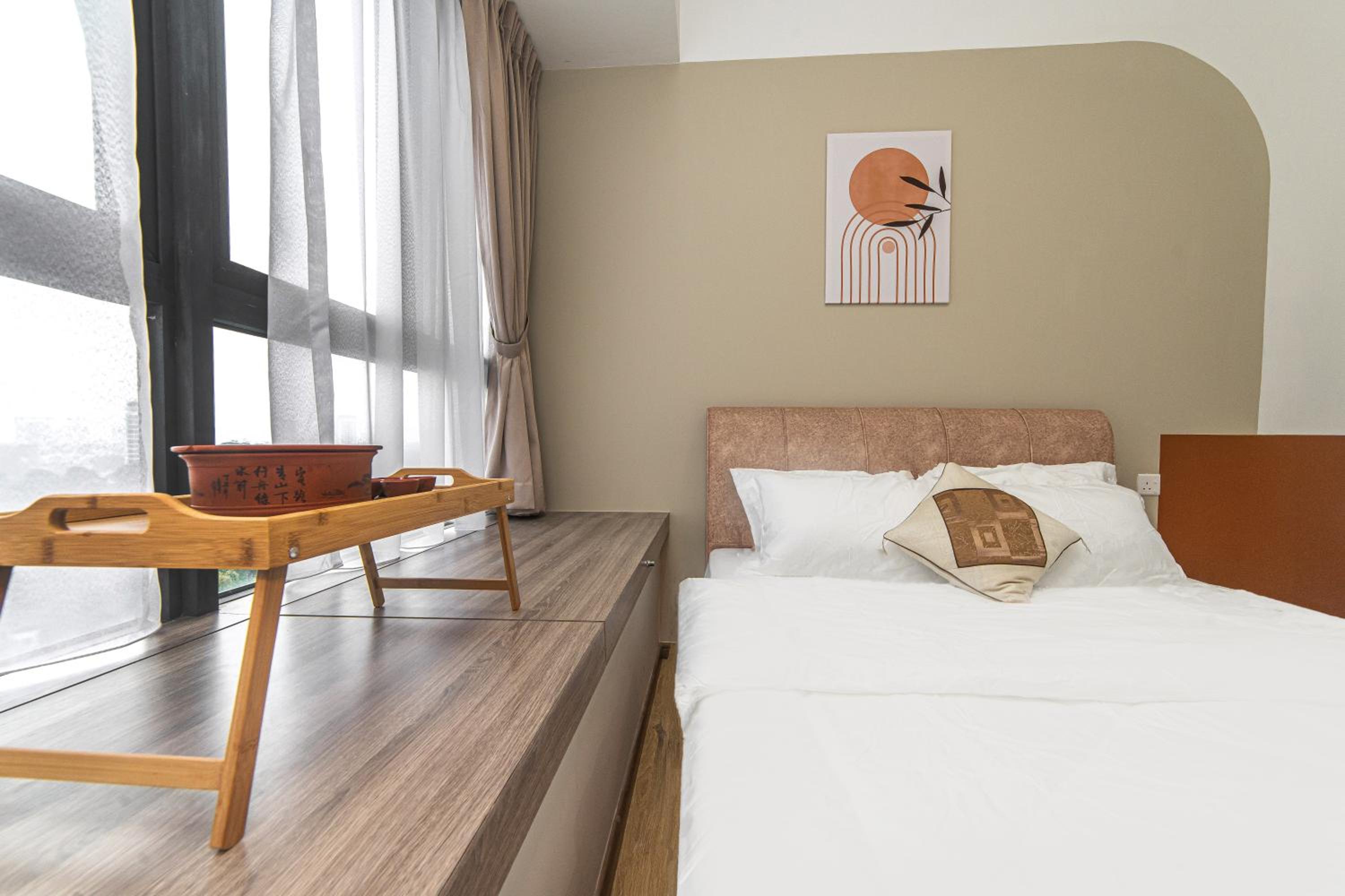 Dangabay Citrus Comforts 2Br 4Pax Baypoint by Our Stay